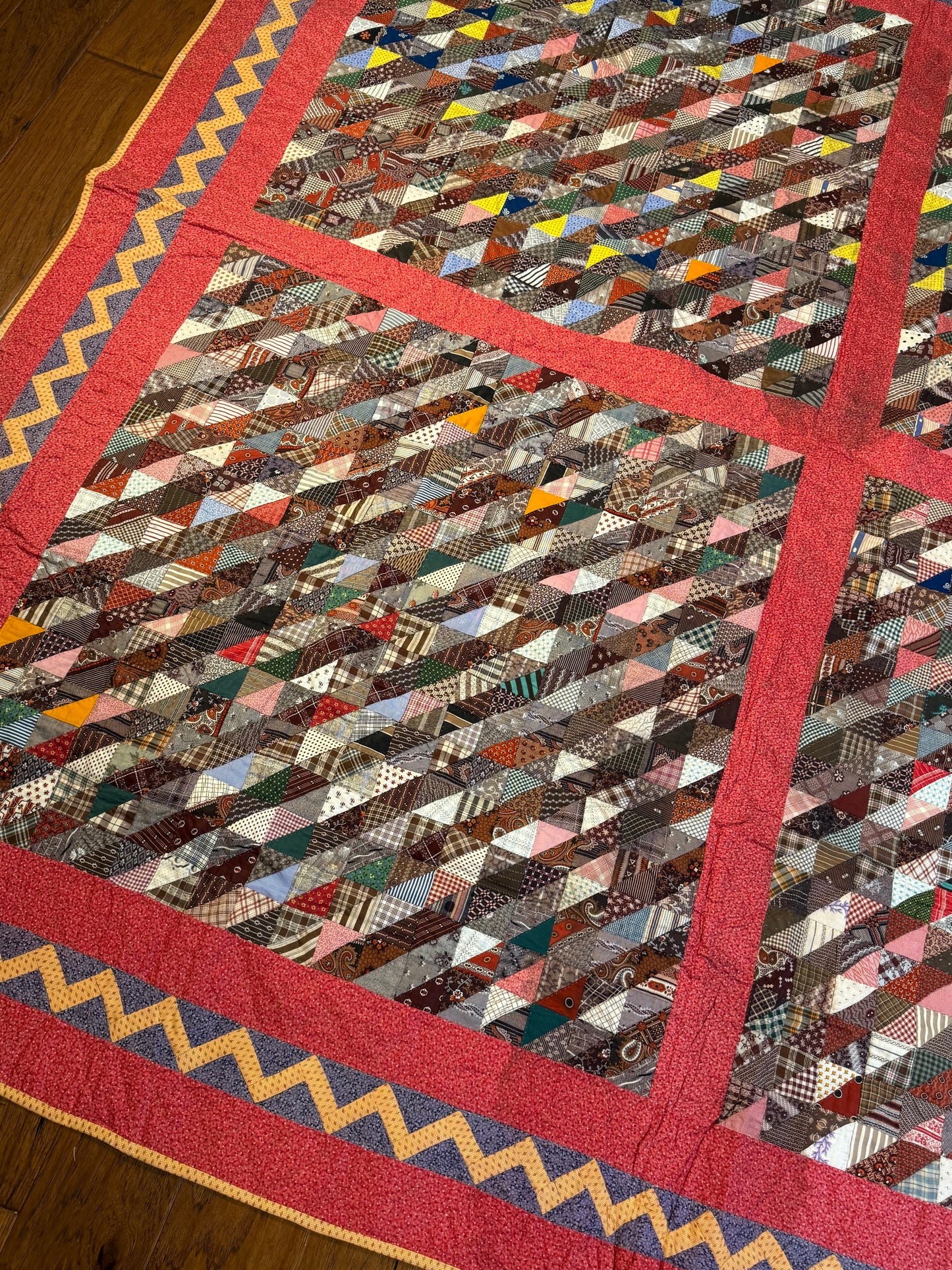 Outstanding Half Square Triangles 4 Block Early Quilt with Zig Zag Border