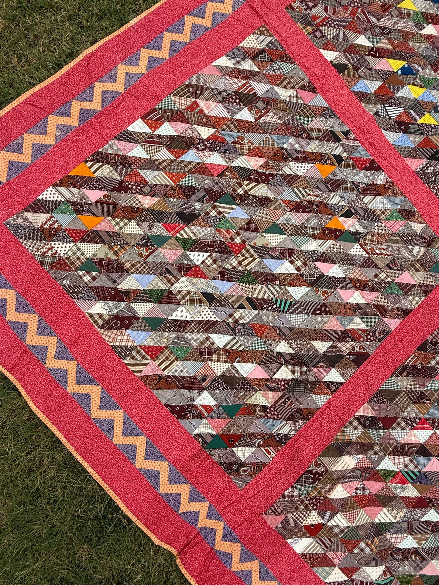 Outstanding Half Square Triangles 4 Block Early Quilt with Zig Zag Border