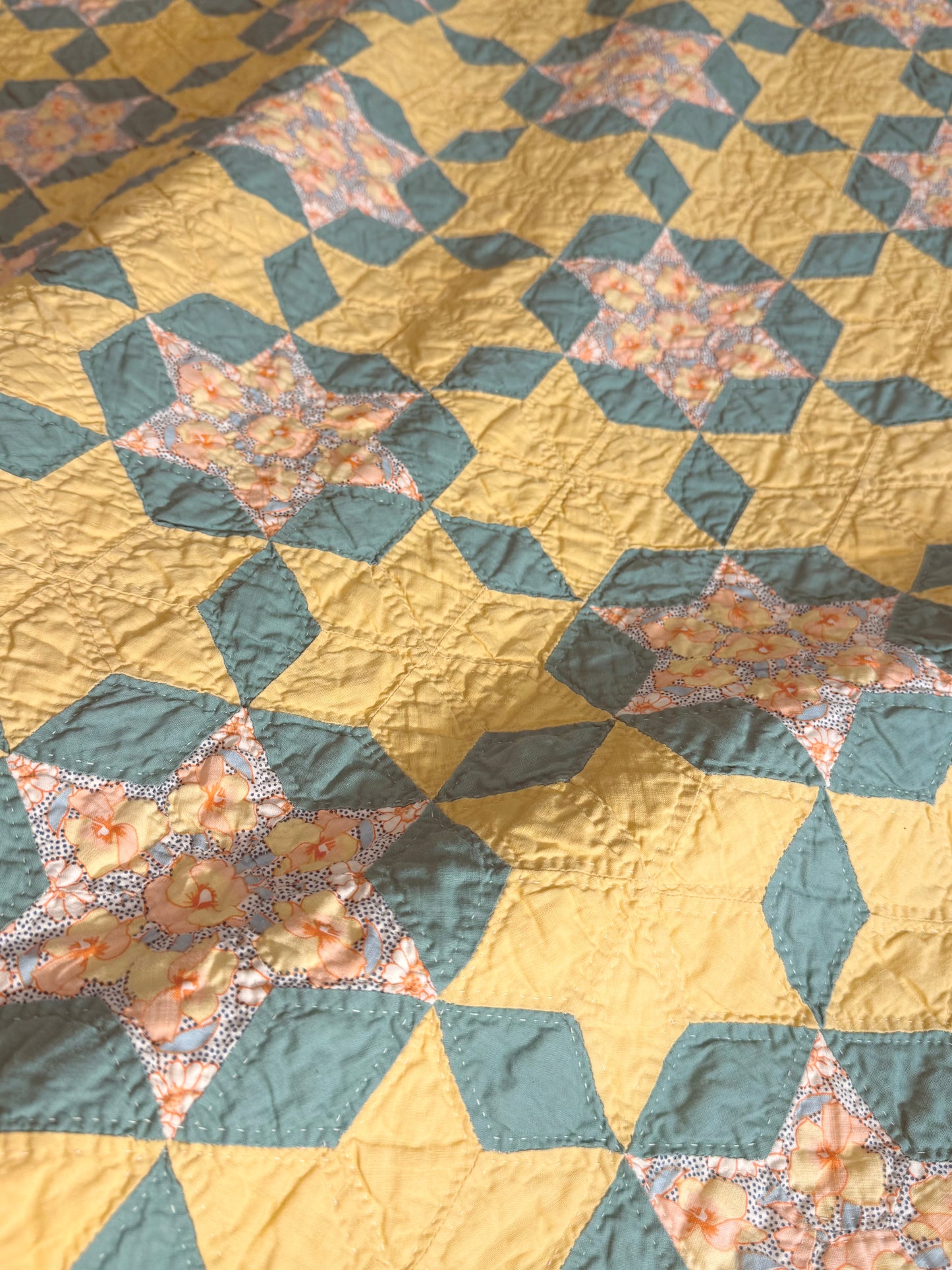 Small Scale Hexagonal 6 Point Stars Quilt