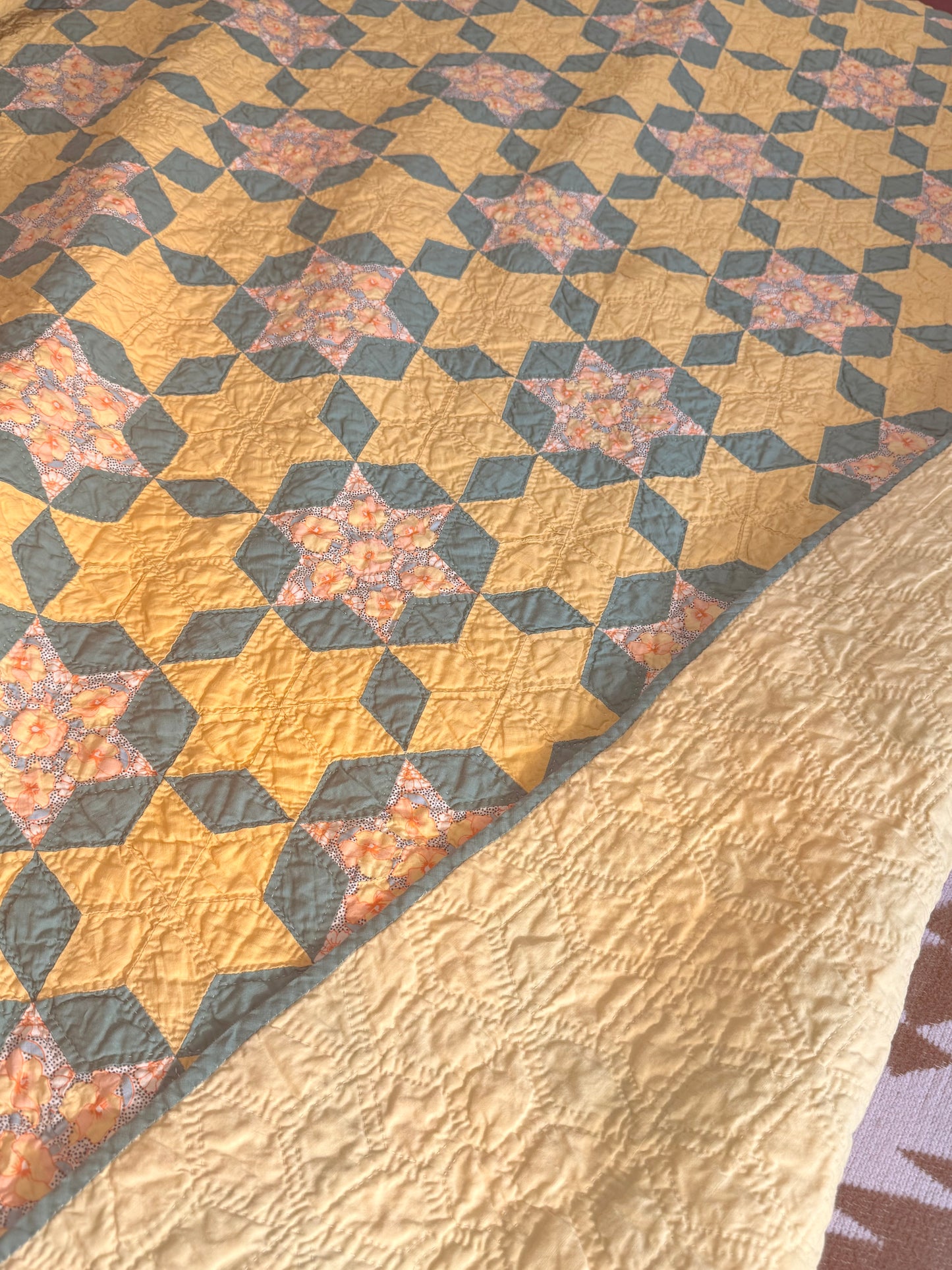 Small Scale Hexagonal 6 Point Stars Quilt