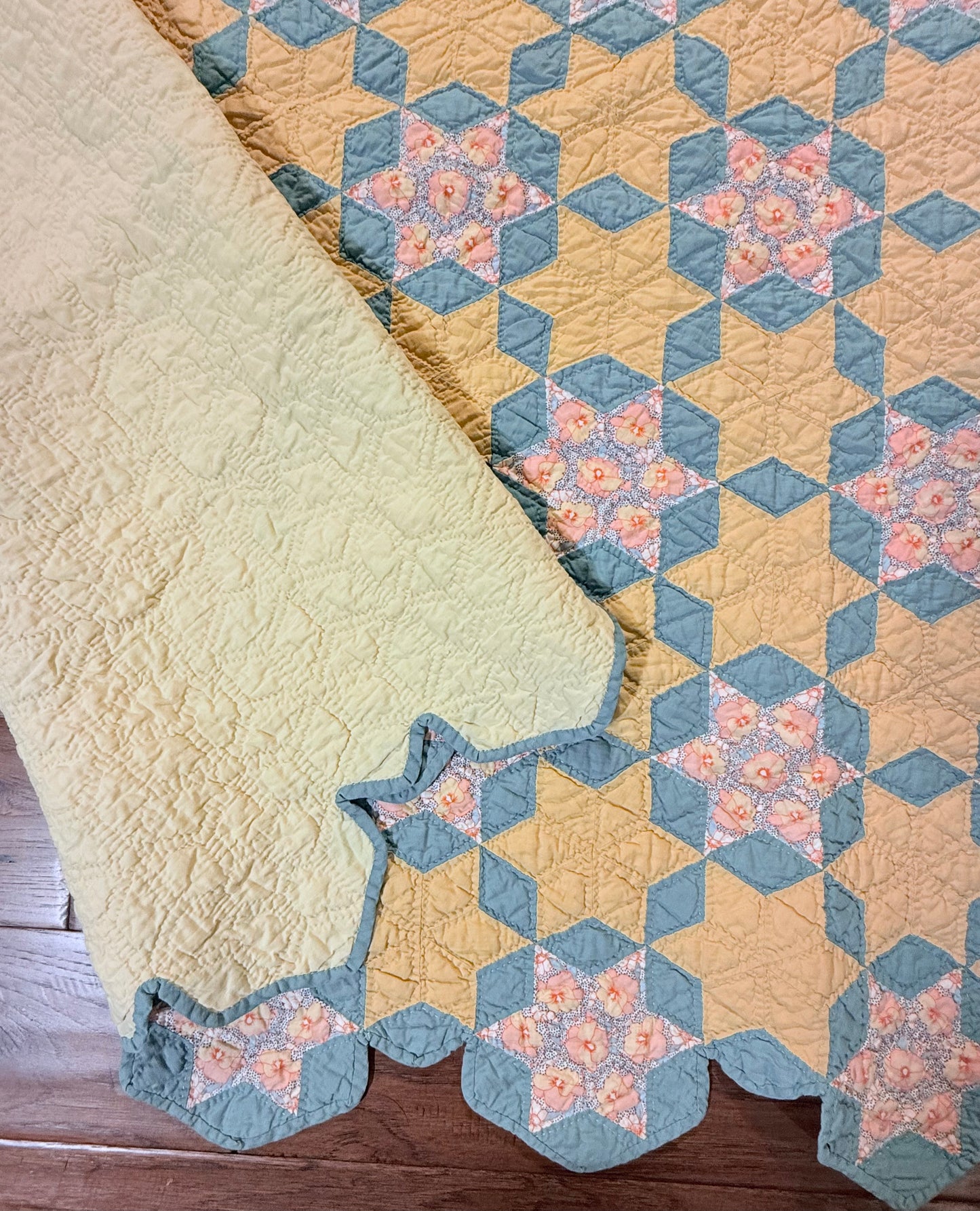 Small Scale Hexagonal 6 Point Stars Quilt