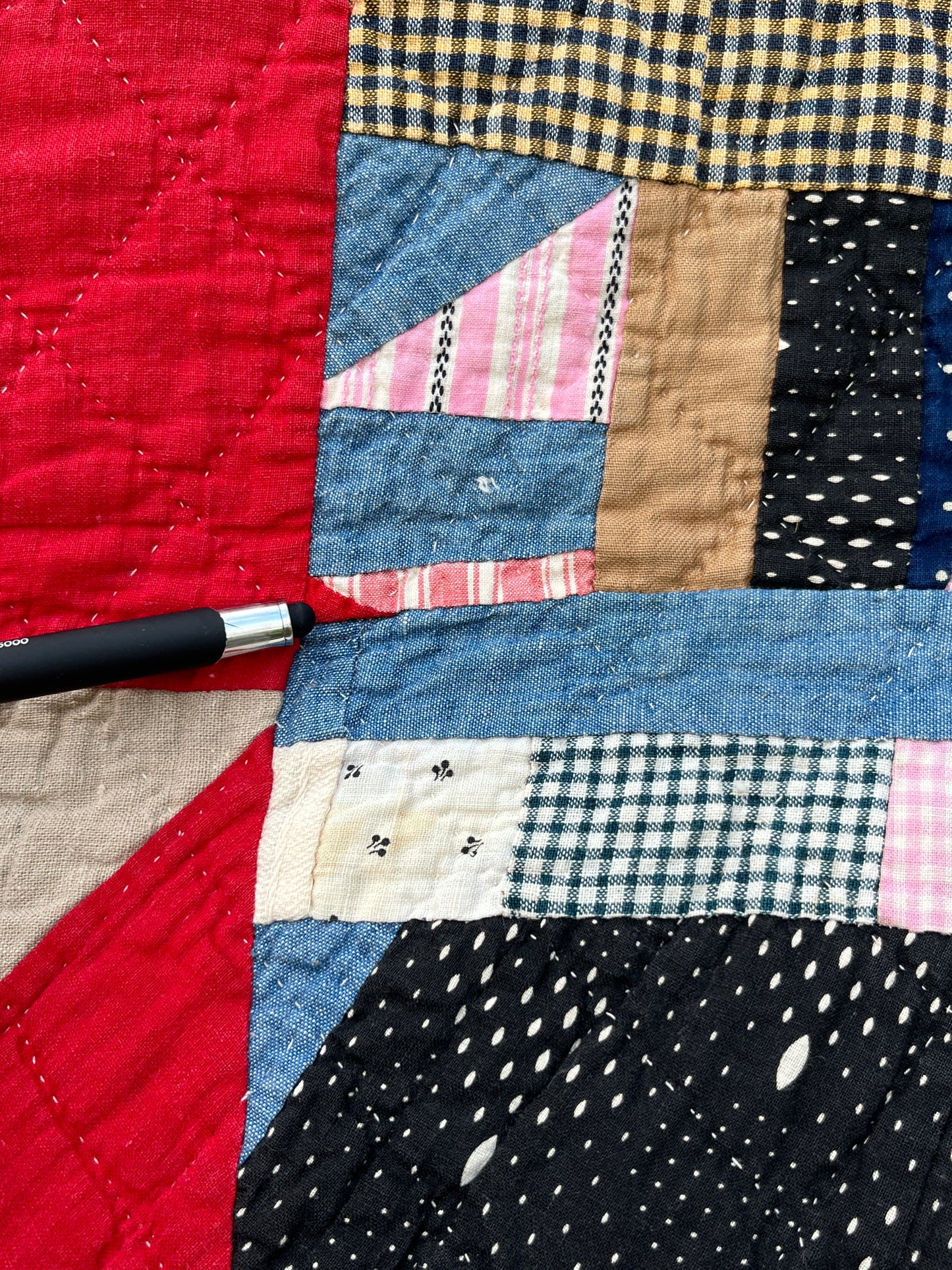 String Stars with String Sashing Quilt