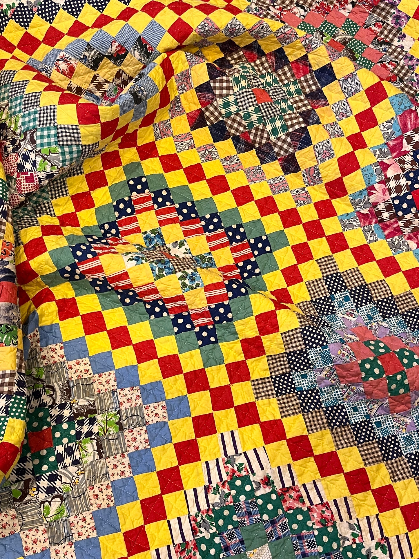 Patchwork Chain of Sun and Shadows Feedsack Quilt