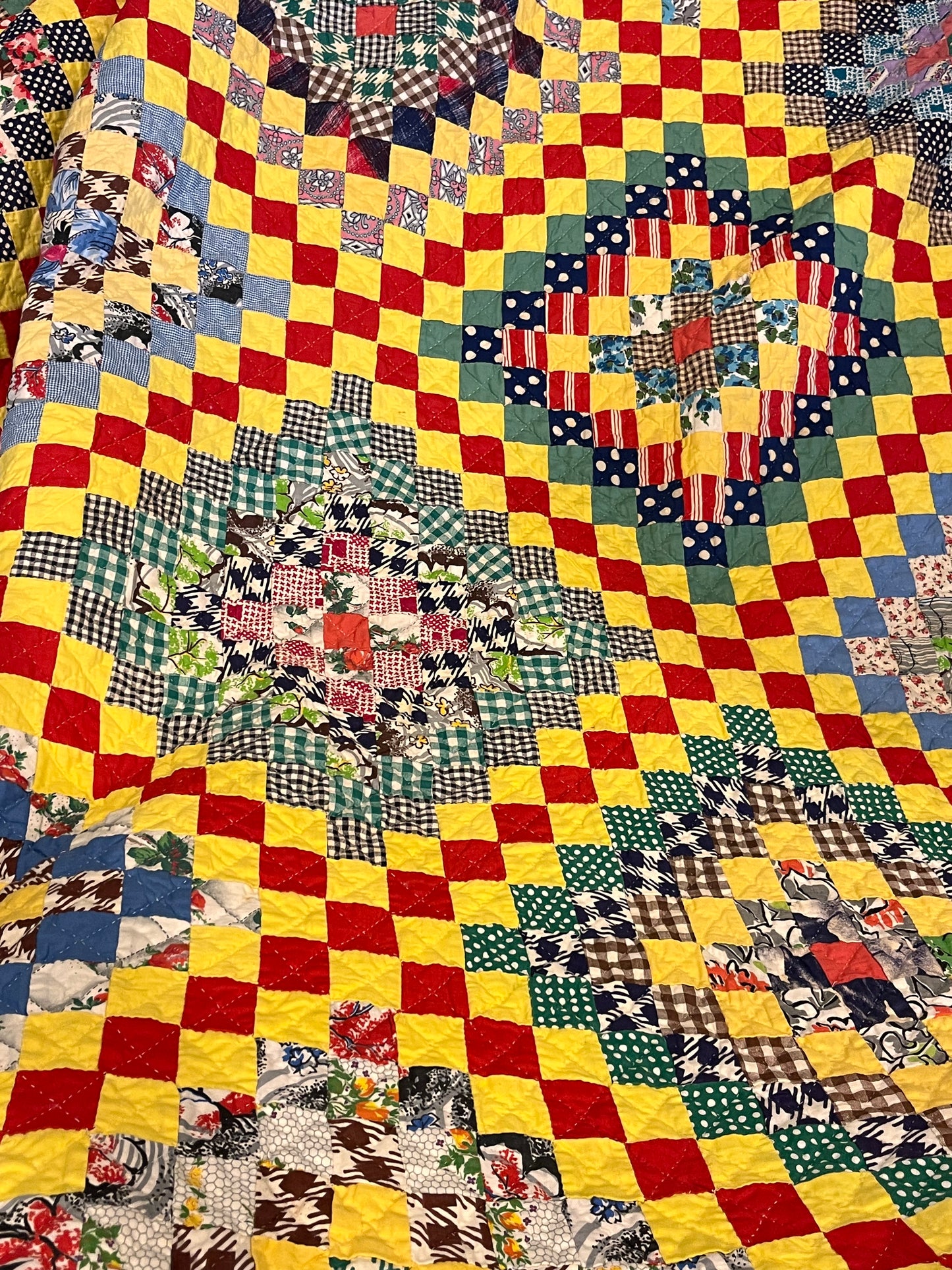 Patchwork Chain of Sun and Shadows Feedsack Quilt