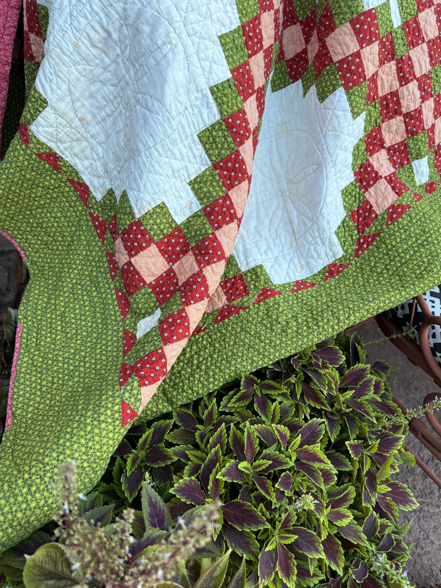 Triple Irish Chain Crib Quilt