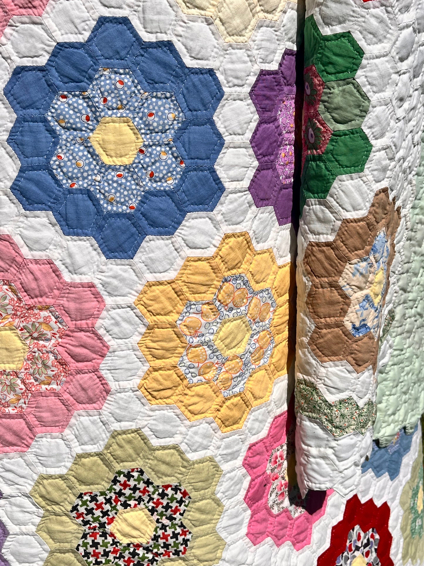 Sweet Flower Garden Quilt with Border