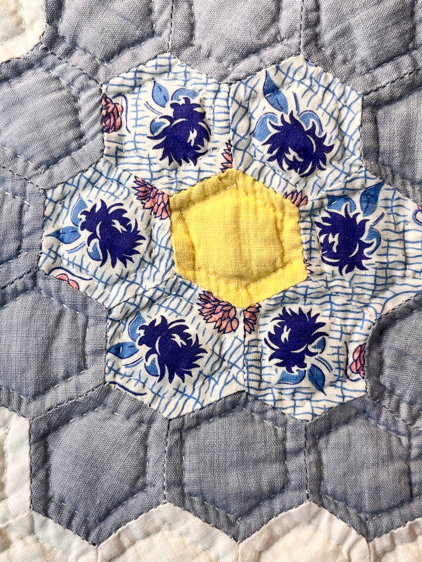 Sweet Flower Garden Quilt with Border
