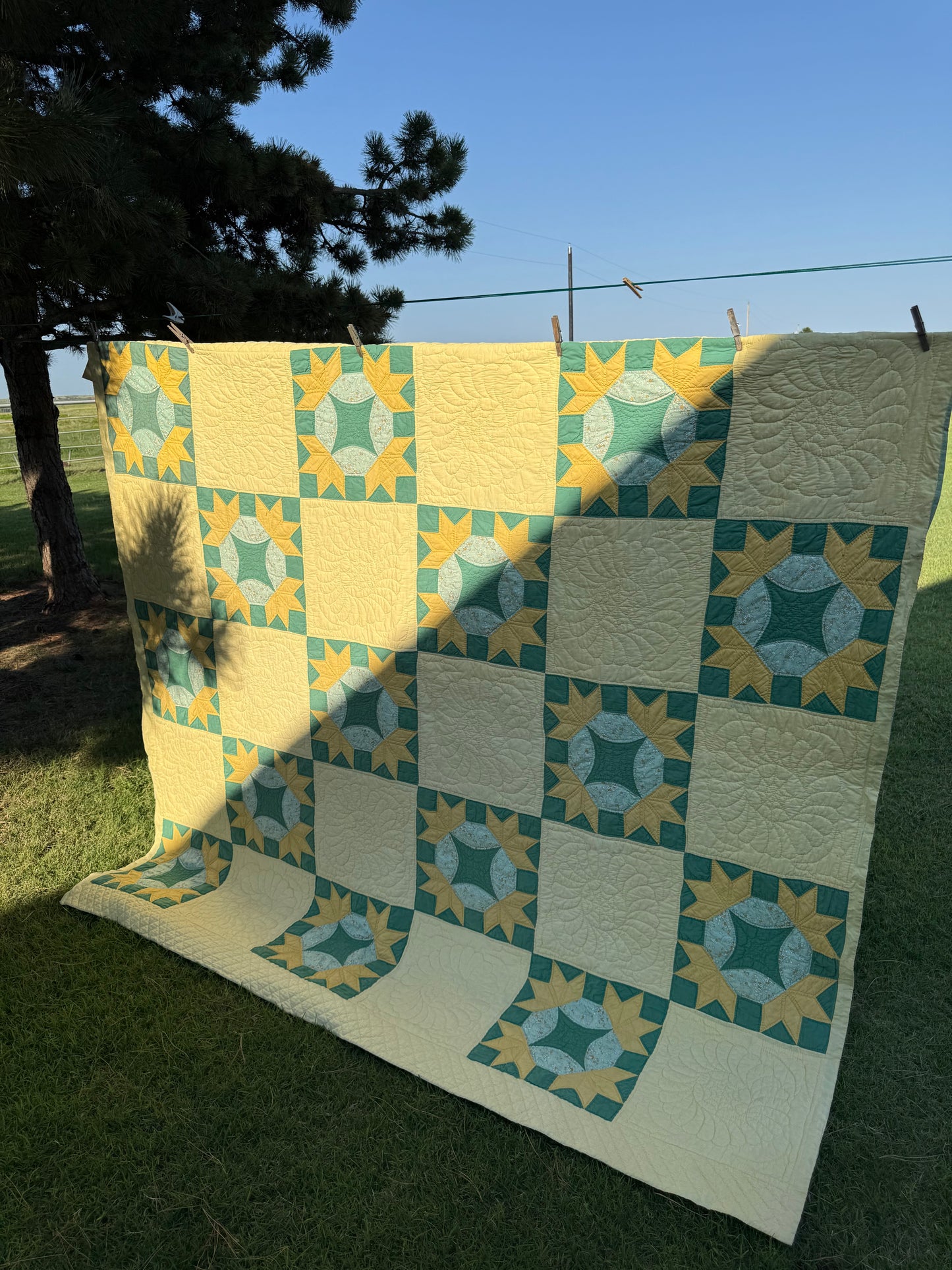 Hands All Around Quilt