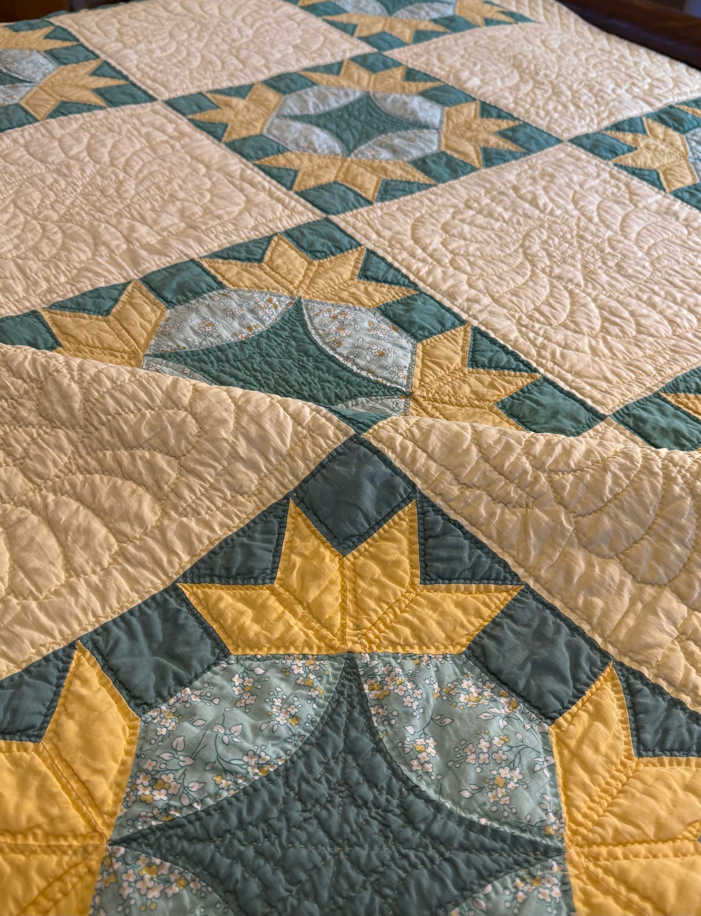 Hands All Around Quilt