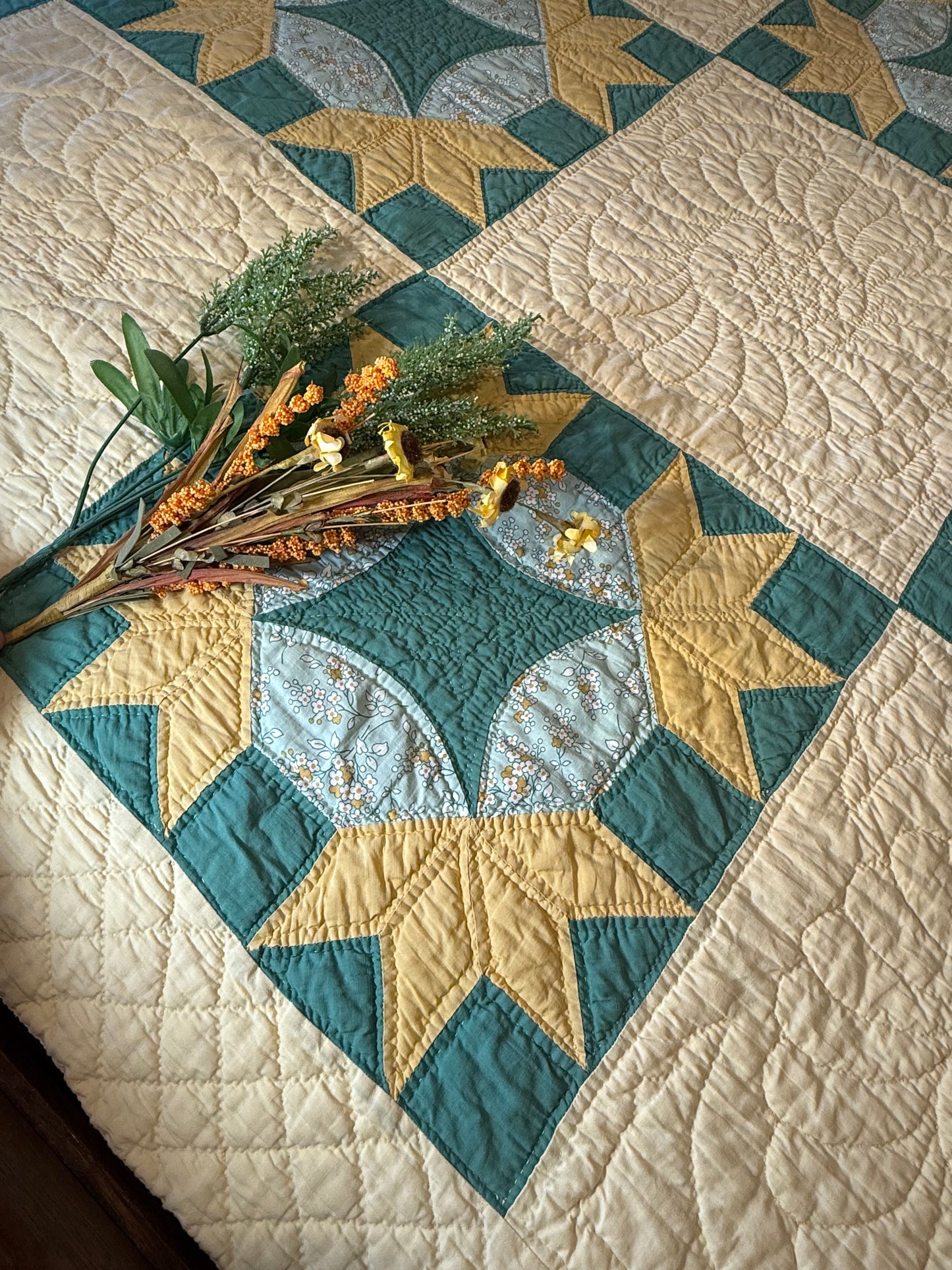 Hands All Around Quilt