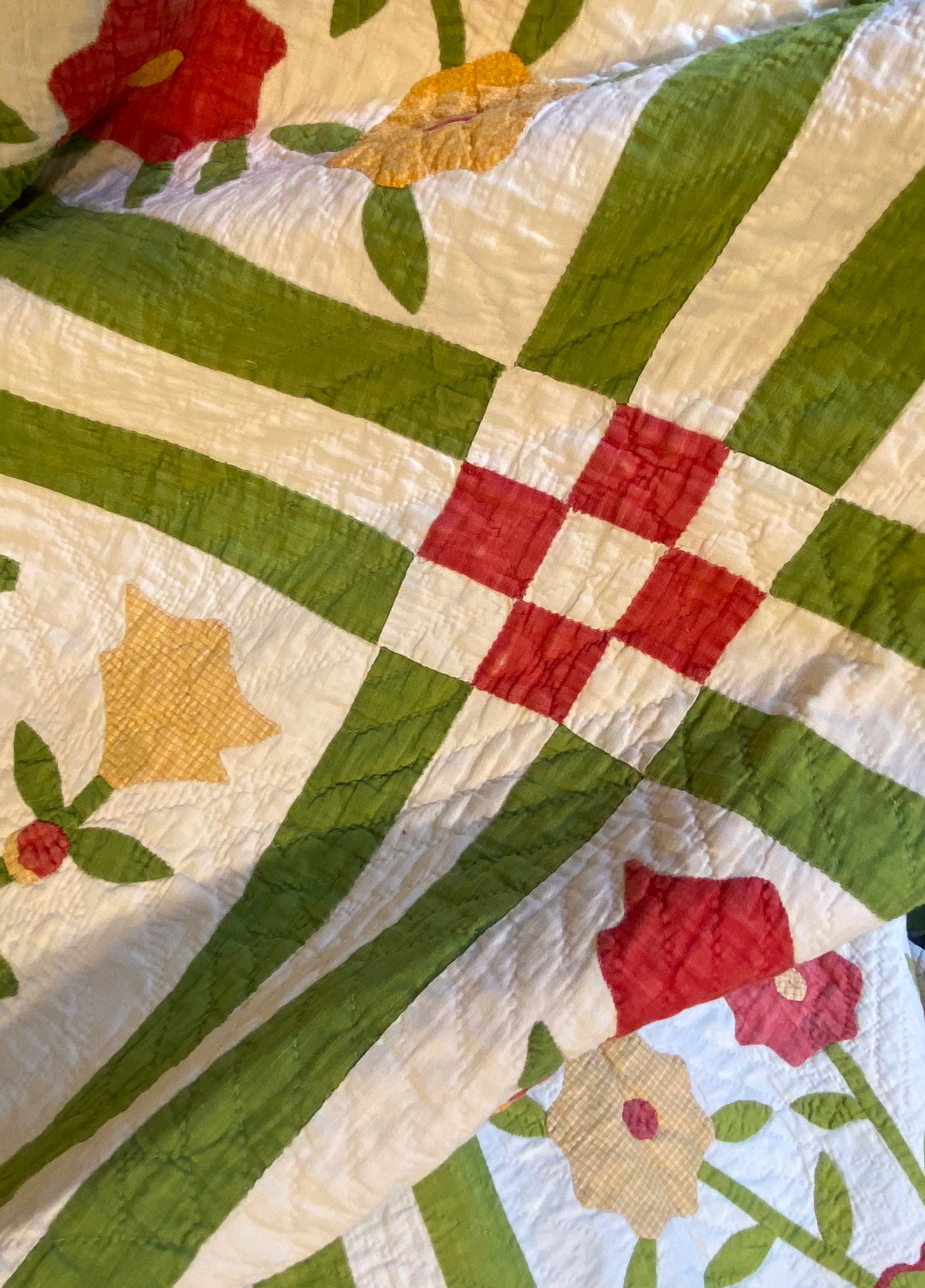 Folk Art Pot of Flowers Quilt with 9 Patch Cornerstones