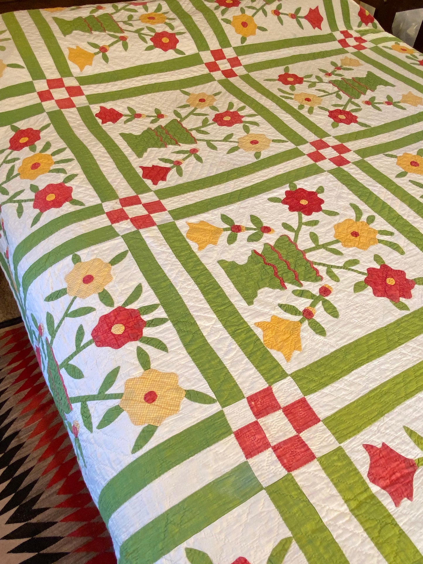 Folk Art Pot of Flowers Quilt with 9 Patch Cornerstones