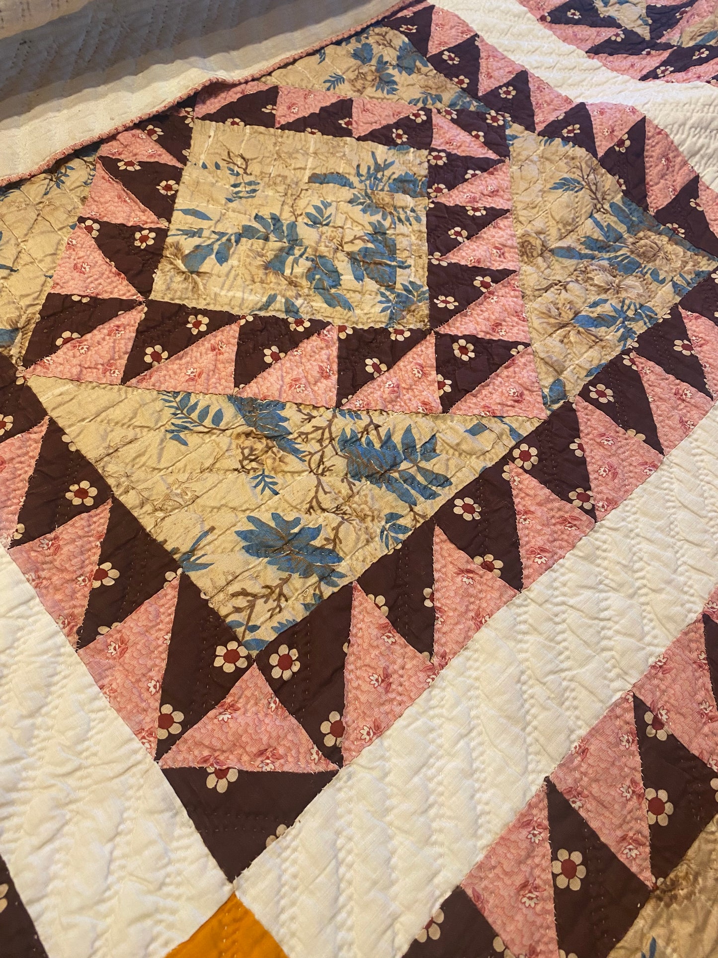 Sawtooth Square in a Square Quilt