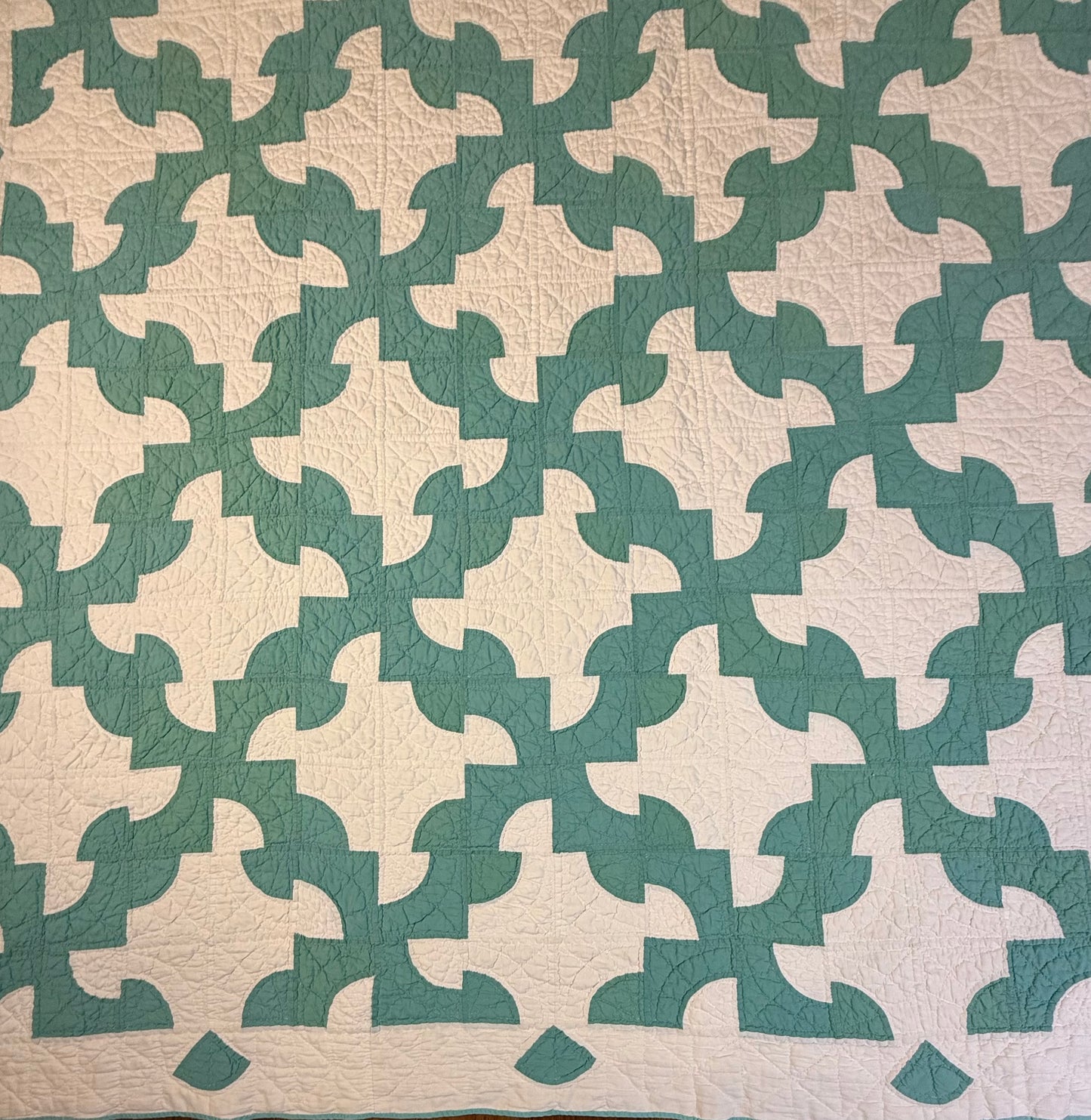 Drunkards Path Quilt