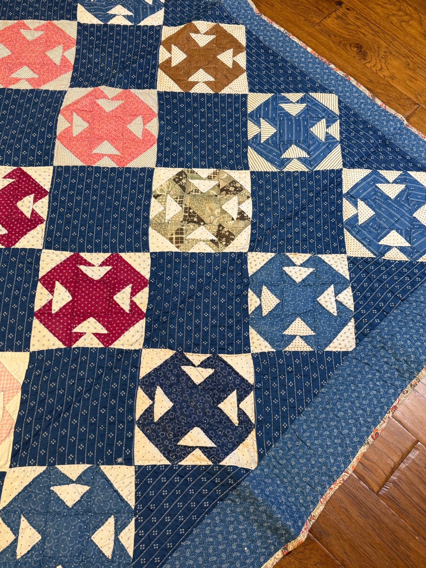 Double T Block Quilt