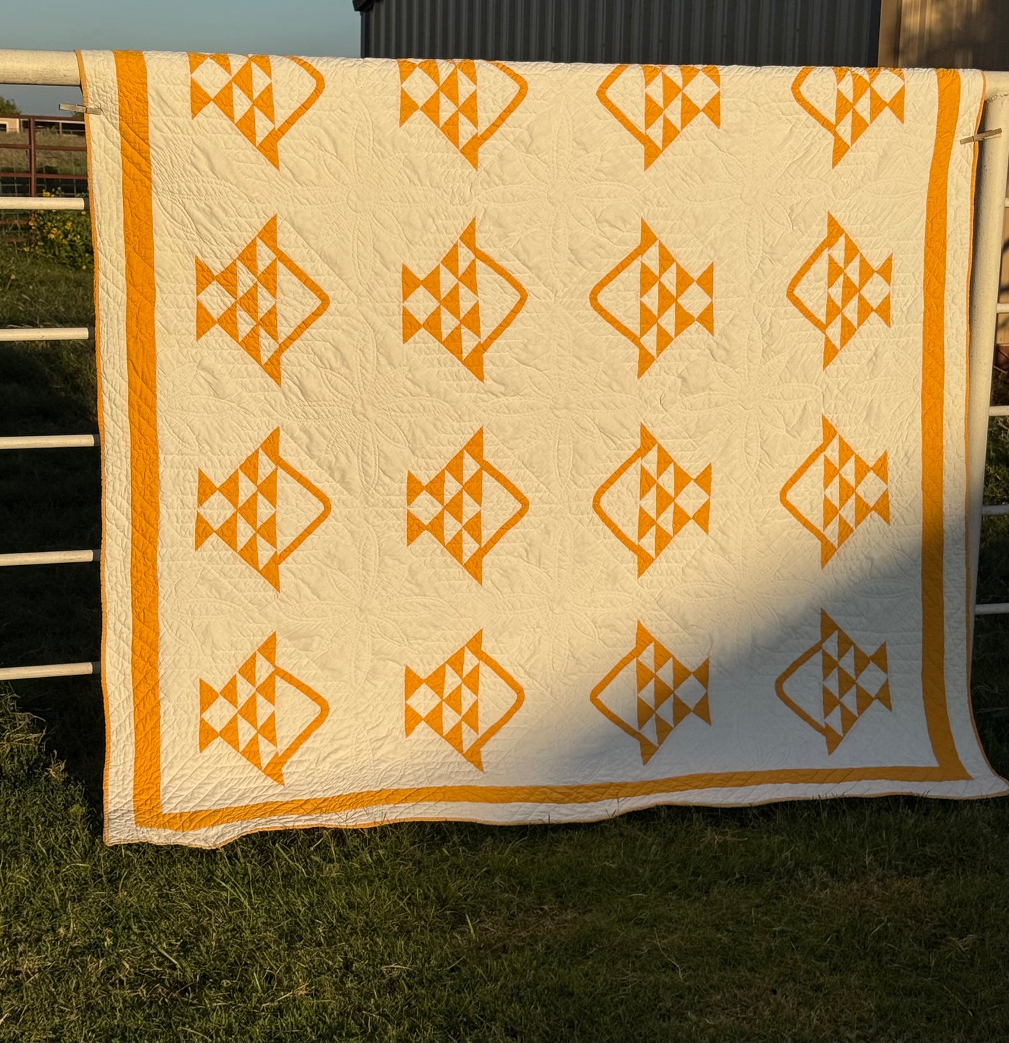 Pieced and Appliqué Basket Quilt
