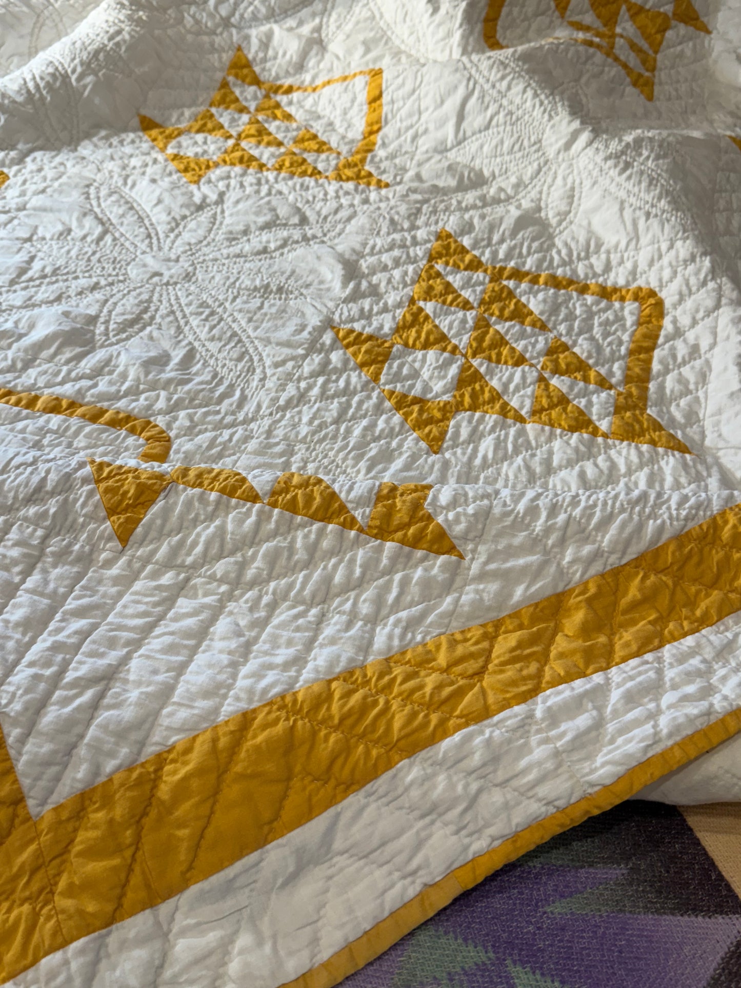 Pieced and Appliqué Basket Quilt