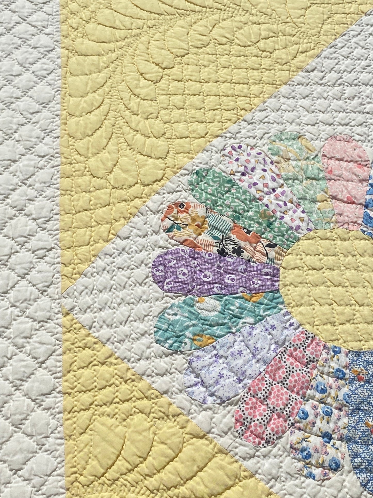 Dresden Plate Quilt - Sold