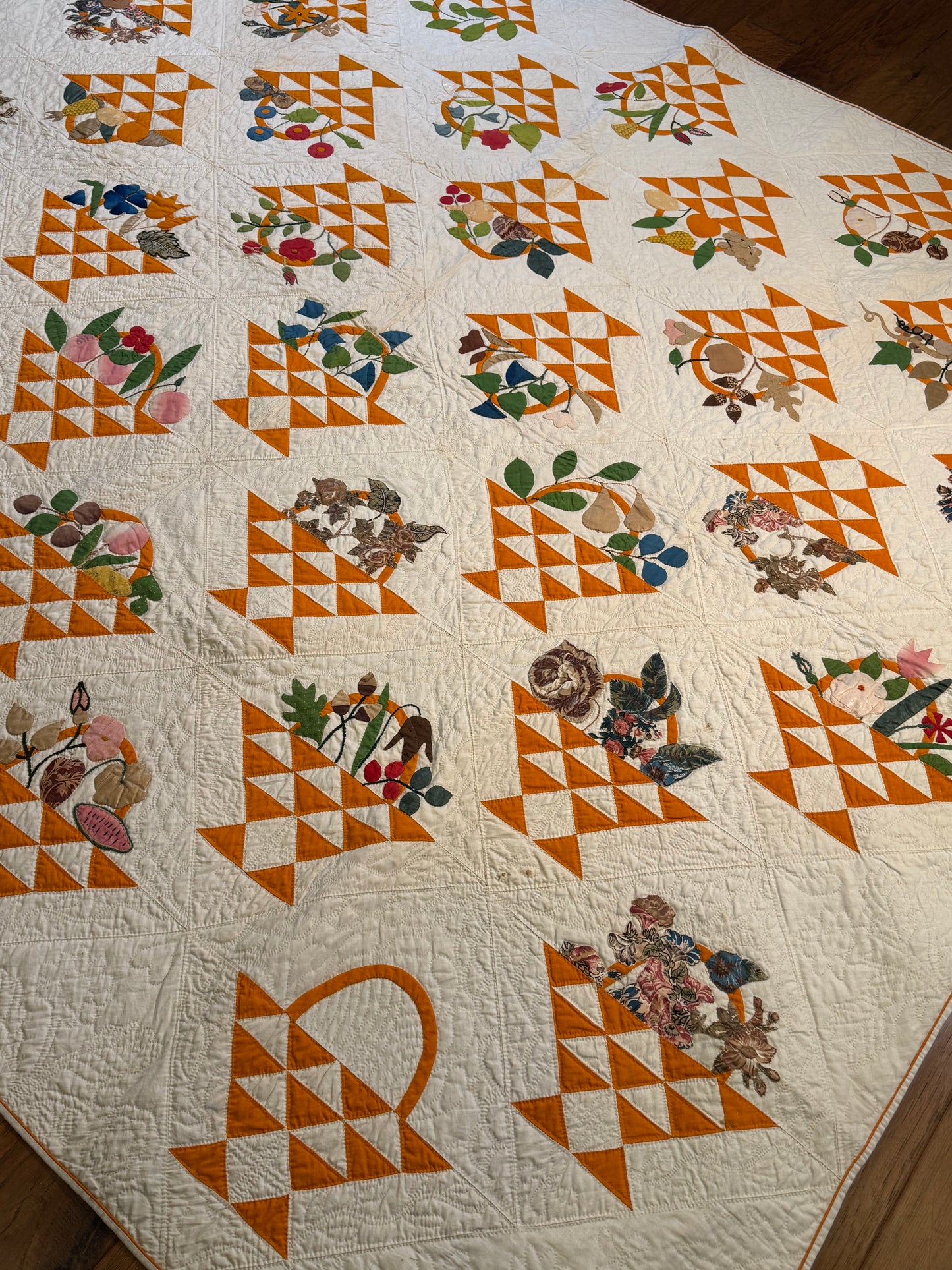Early Basket of Chintz Flowers Quilt