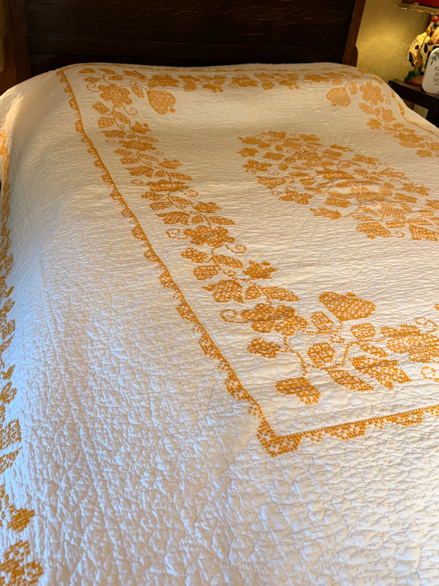 Colonial Chintz Medallion Quilt