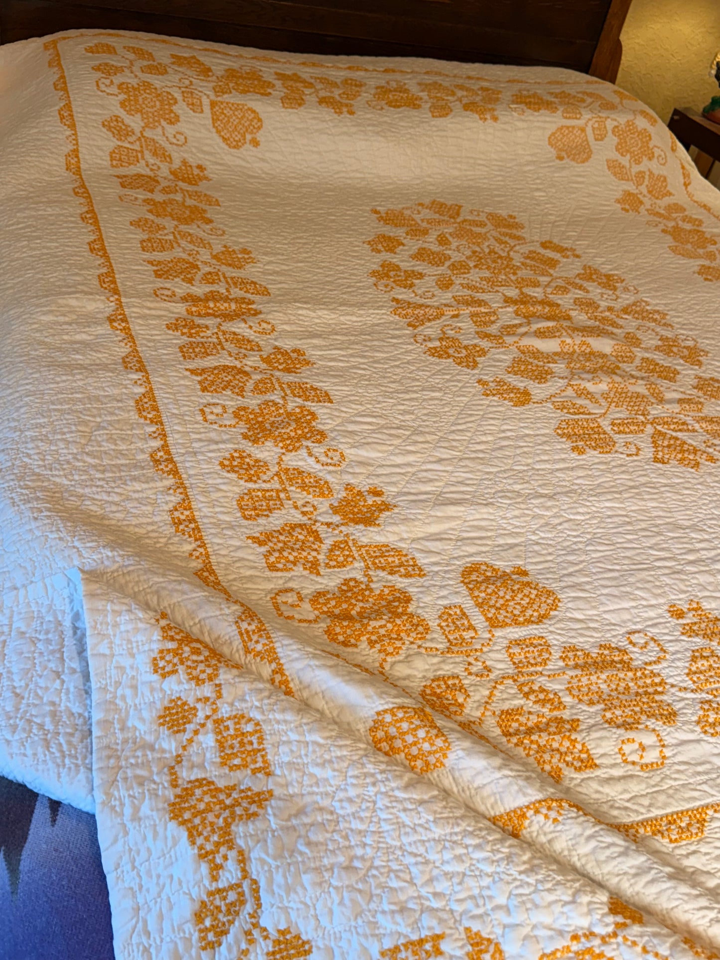 Colonial Chintz Medallion Quilt