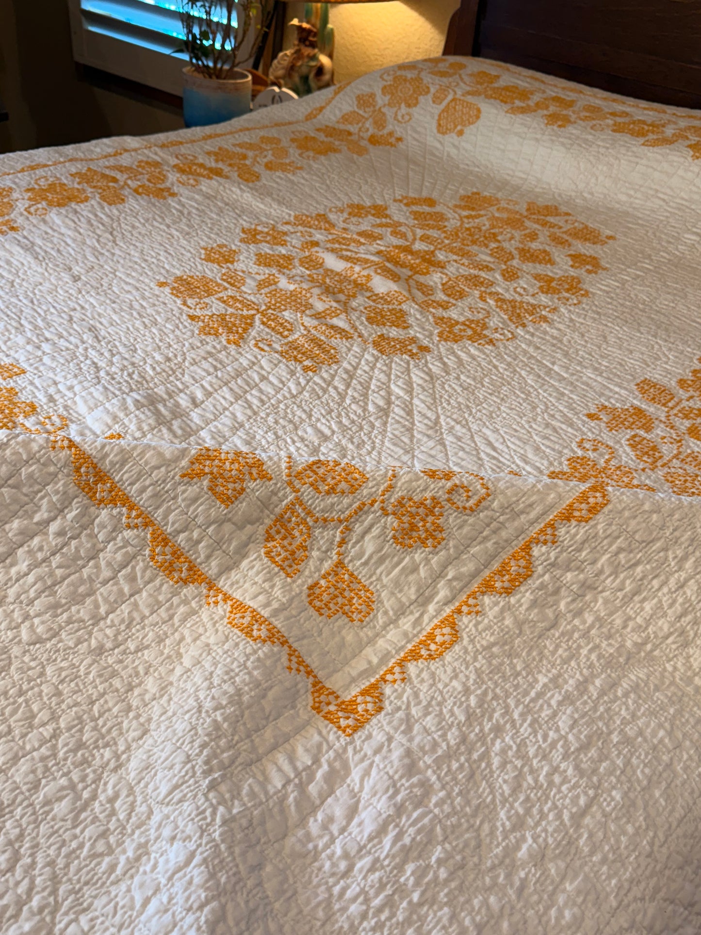 Colonial Chintz Medallion Quilt