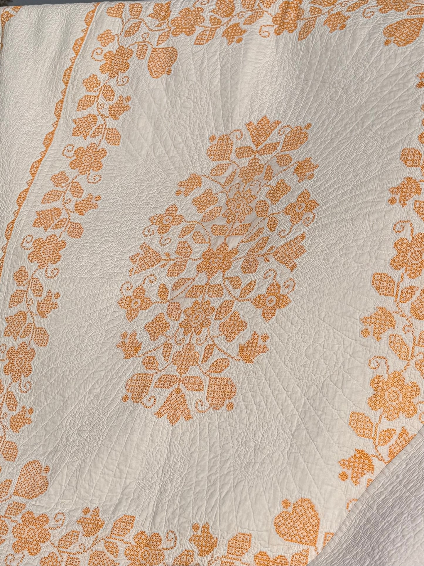 Colonial Chintz Medallion Quilt