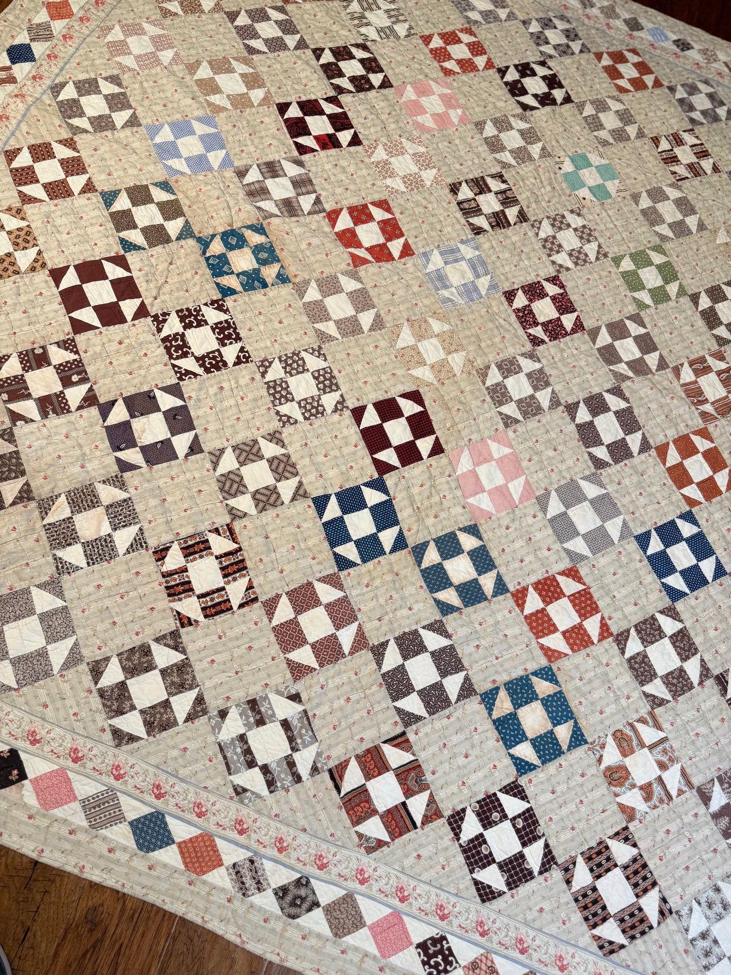 Early Shoofly Quilt with Blocks Border