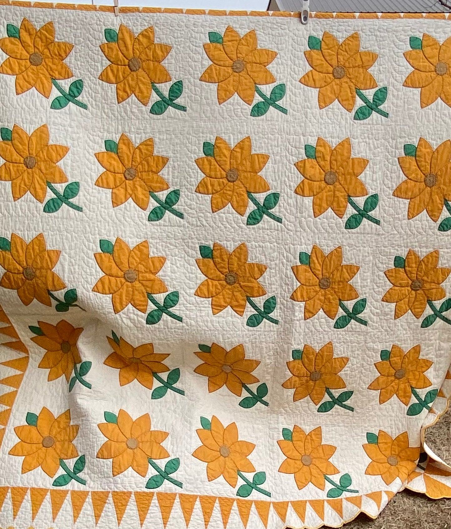 Daisy/Sunflowers Appliqué Quilt