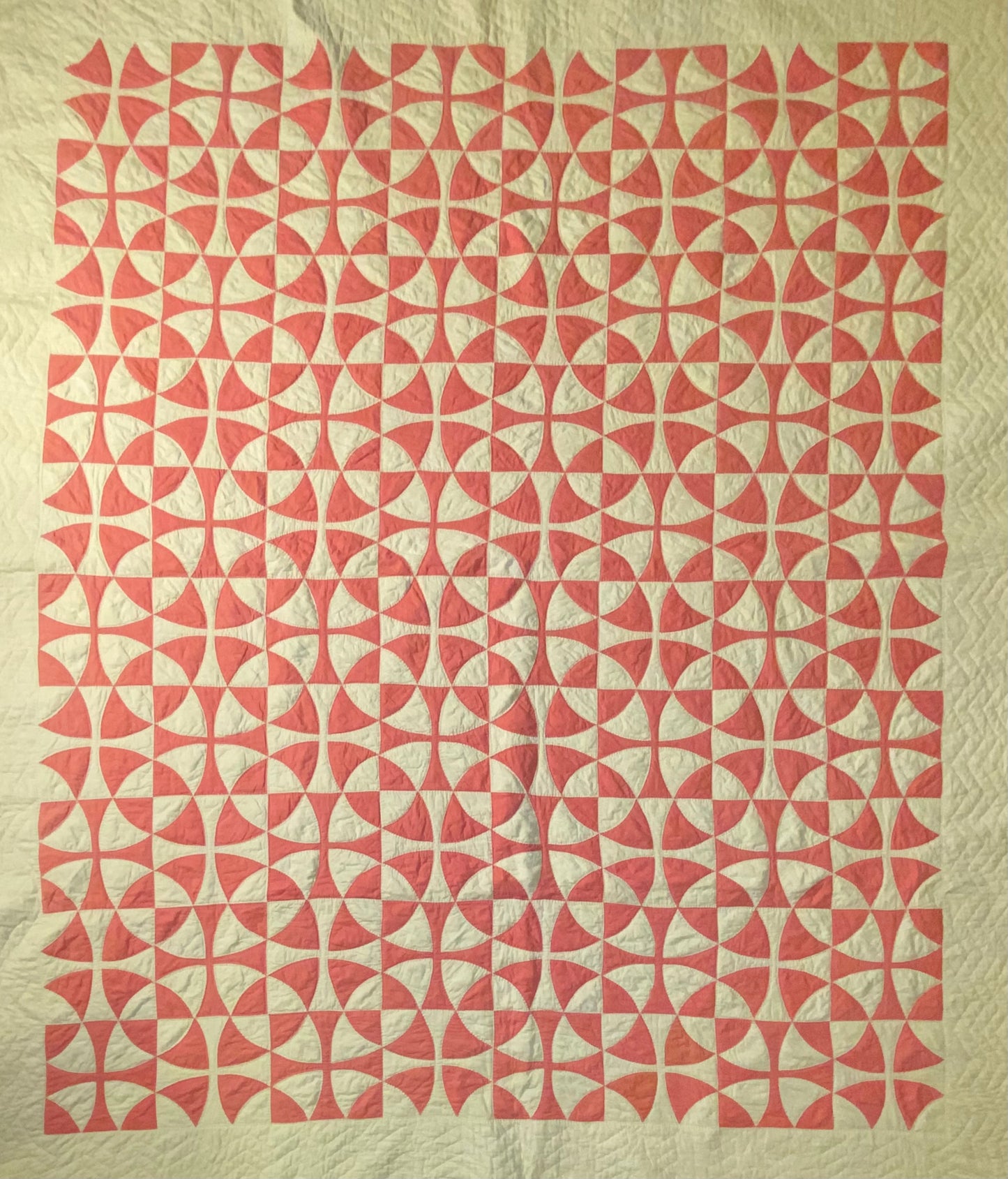 Circles in Pink and White Quilt