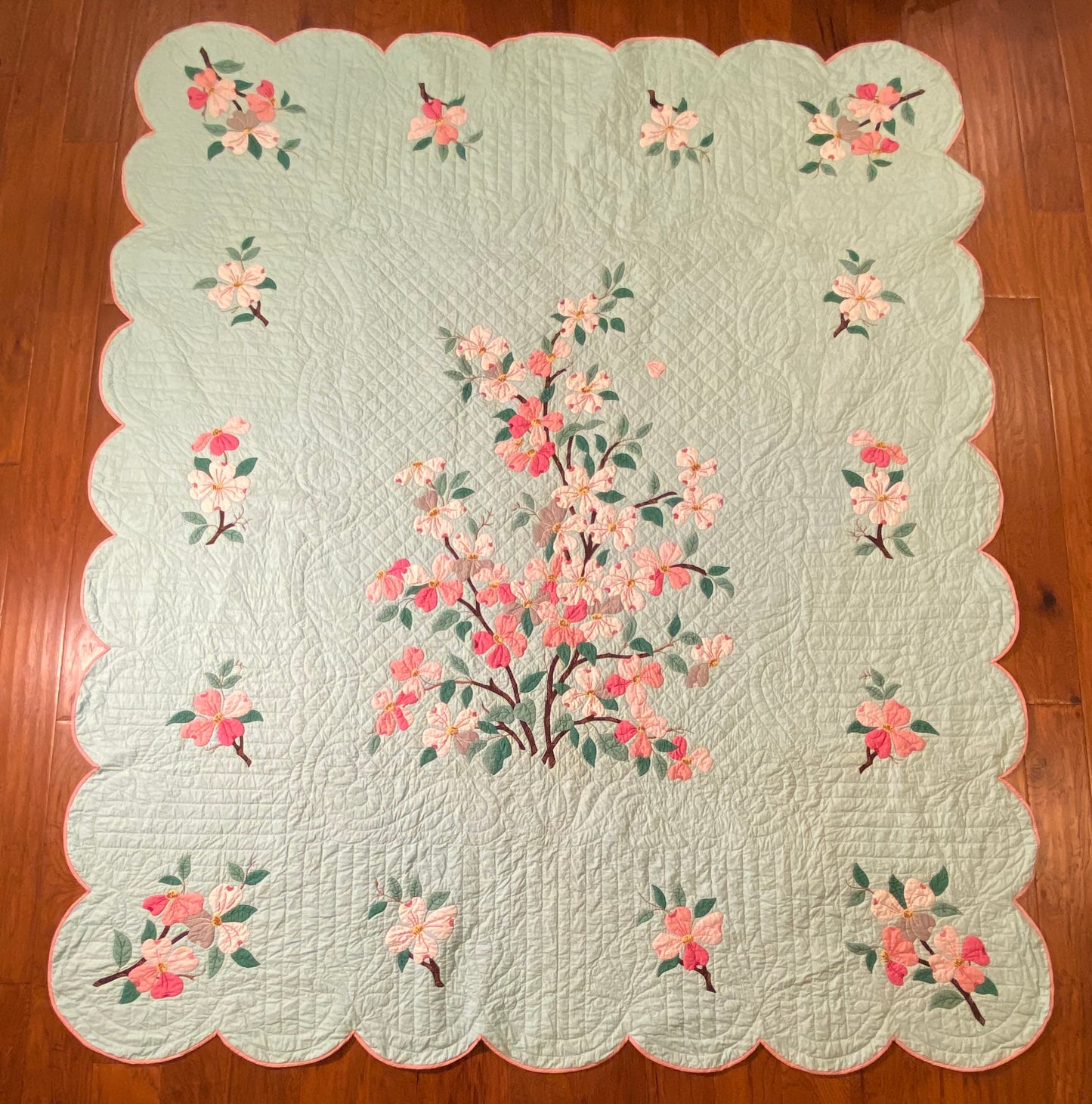 Dogwood Blossoms Appliqué Quilt