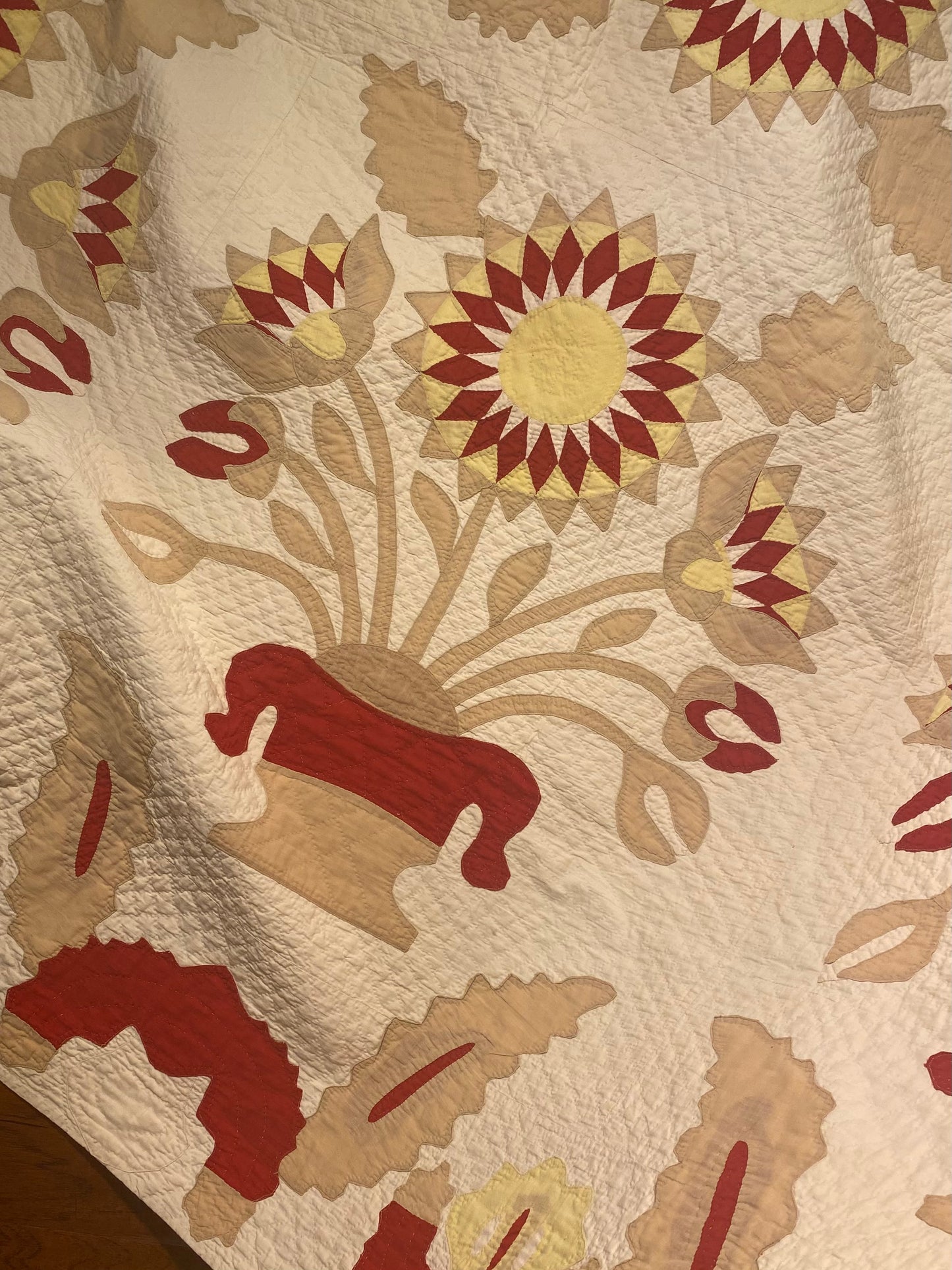 Egyptian Lotus Flower Applique Quillt