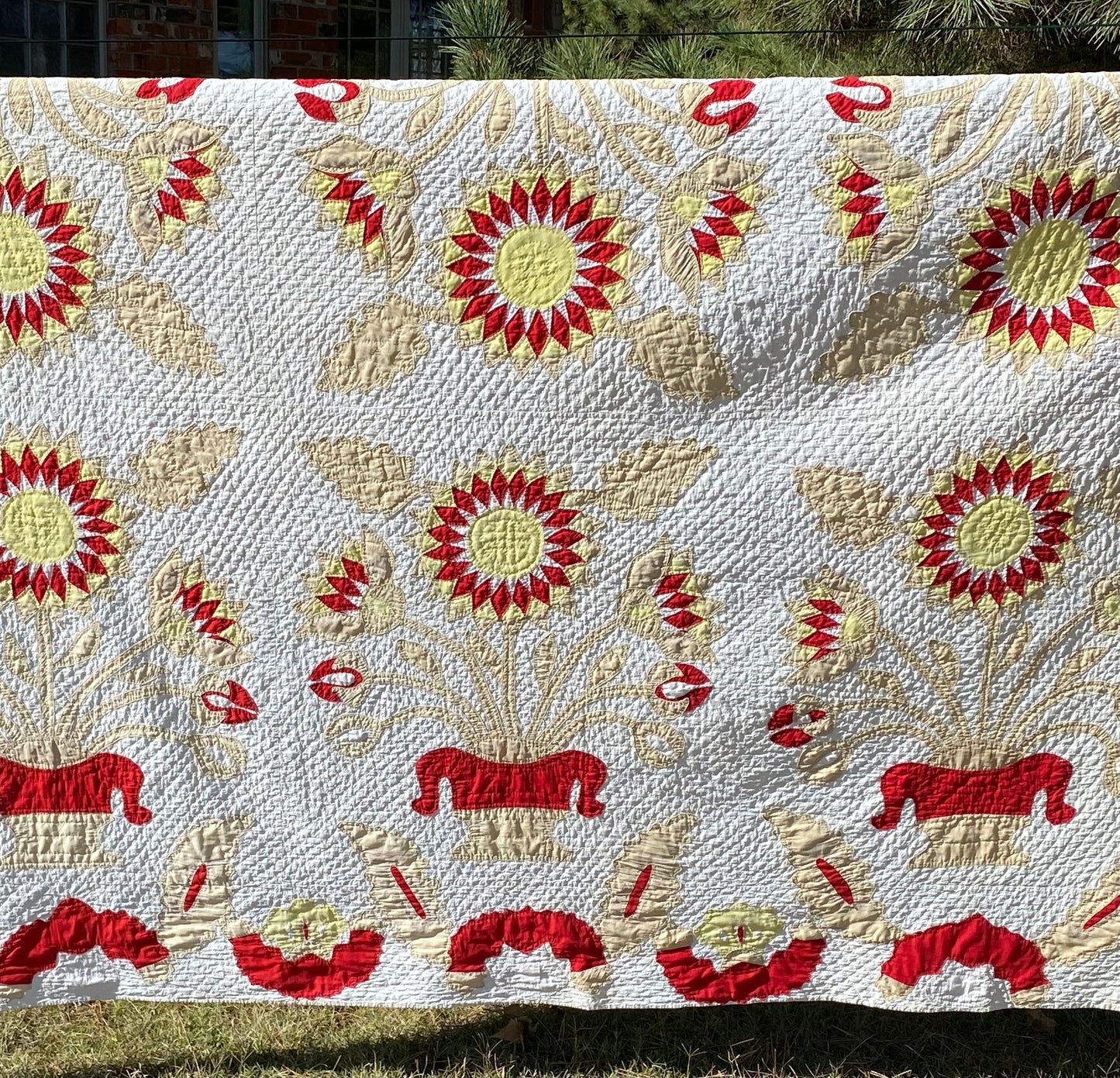 Egyptian Lotus Flower Applique Quillt