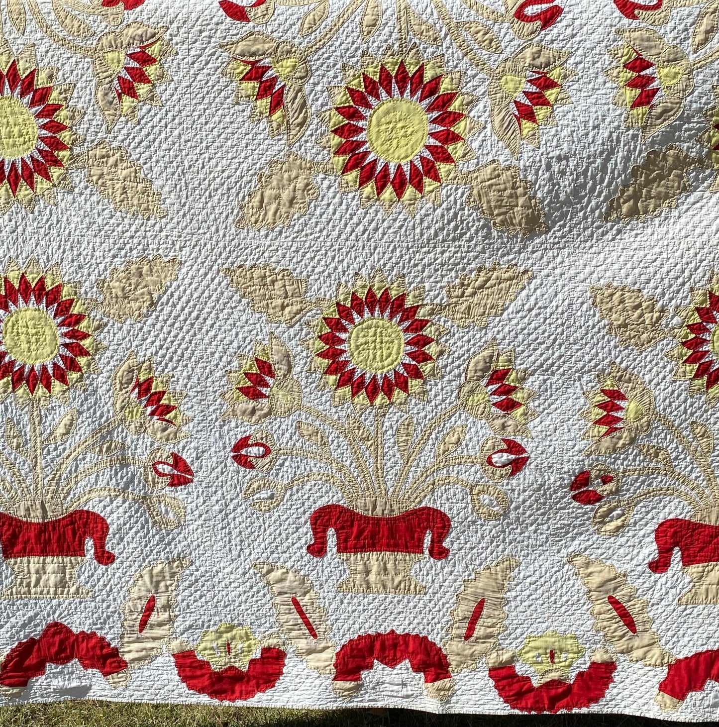 Egyptian Lotus Flower Applique Quillt