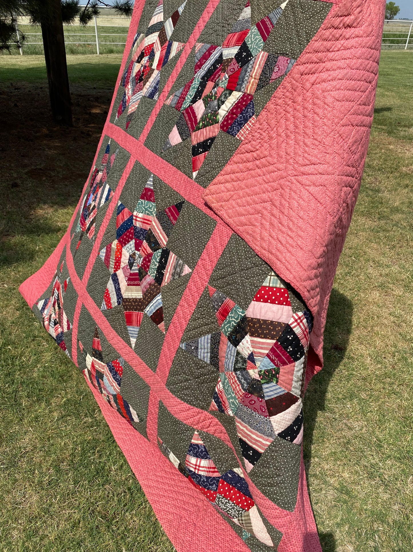 Scrappy String Stars- A Pennsylvania Quilt