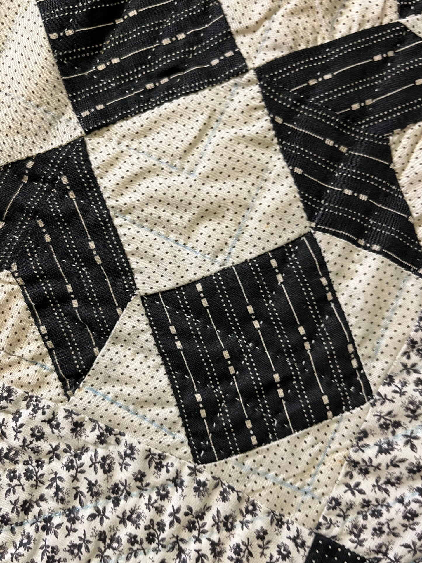 Sisters Choice Variation Quilt