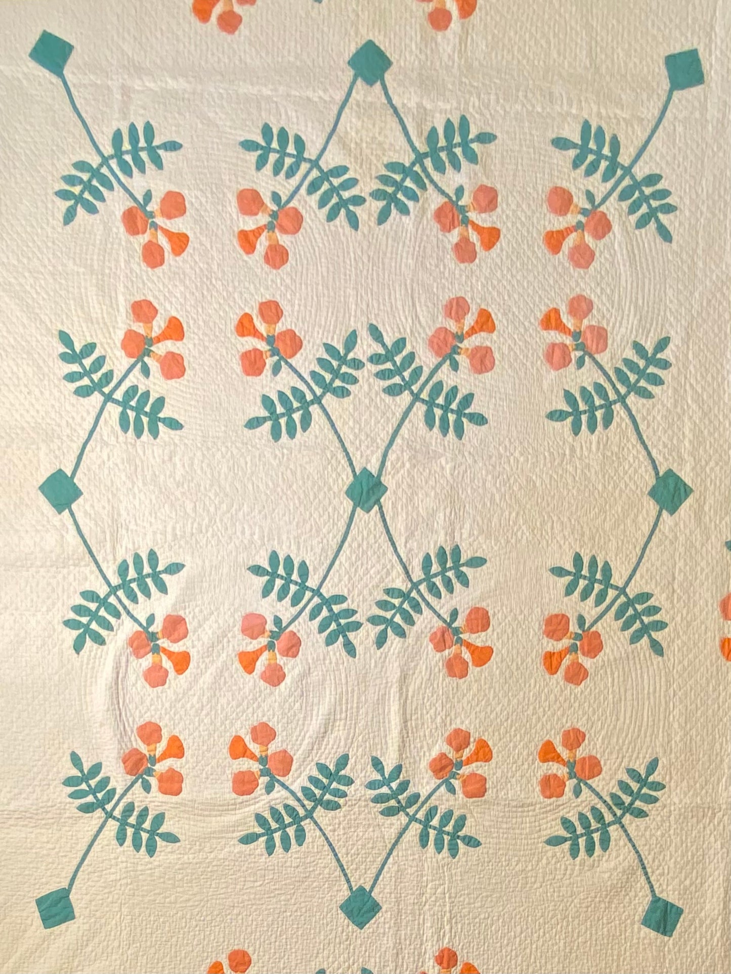 Trumpet Vines Mountain Mist Appliqué Quilt