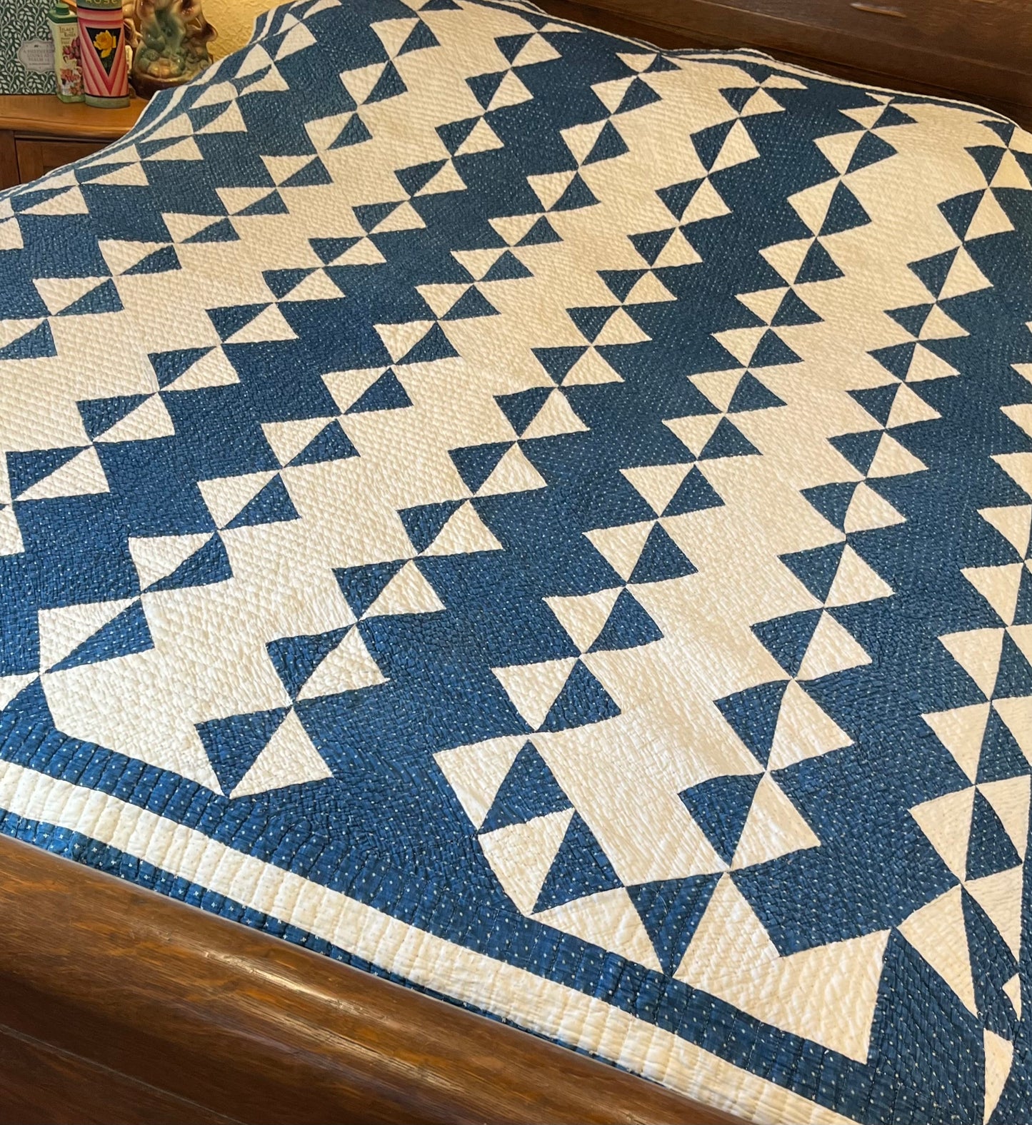 Blue and White Strippie Zig Zag with Triangles Quilt