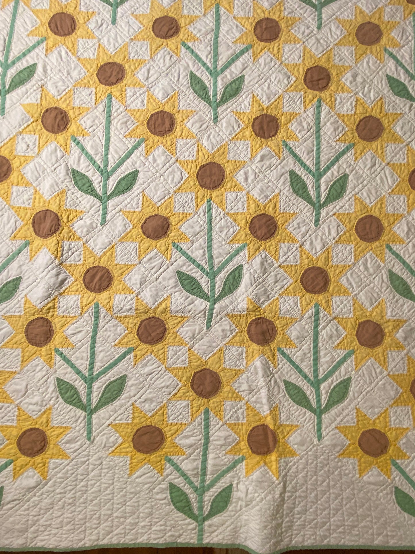 Triple Sunflowers Quilt