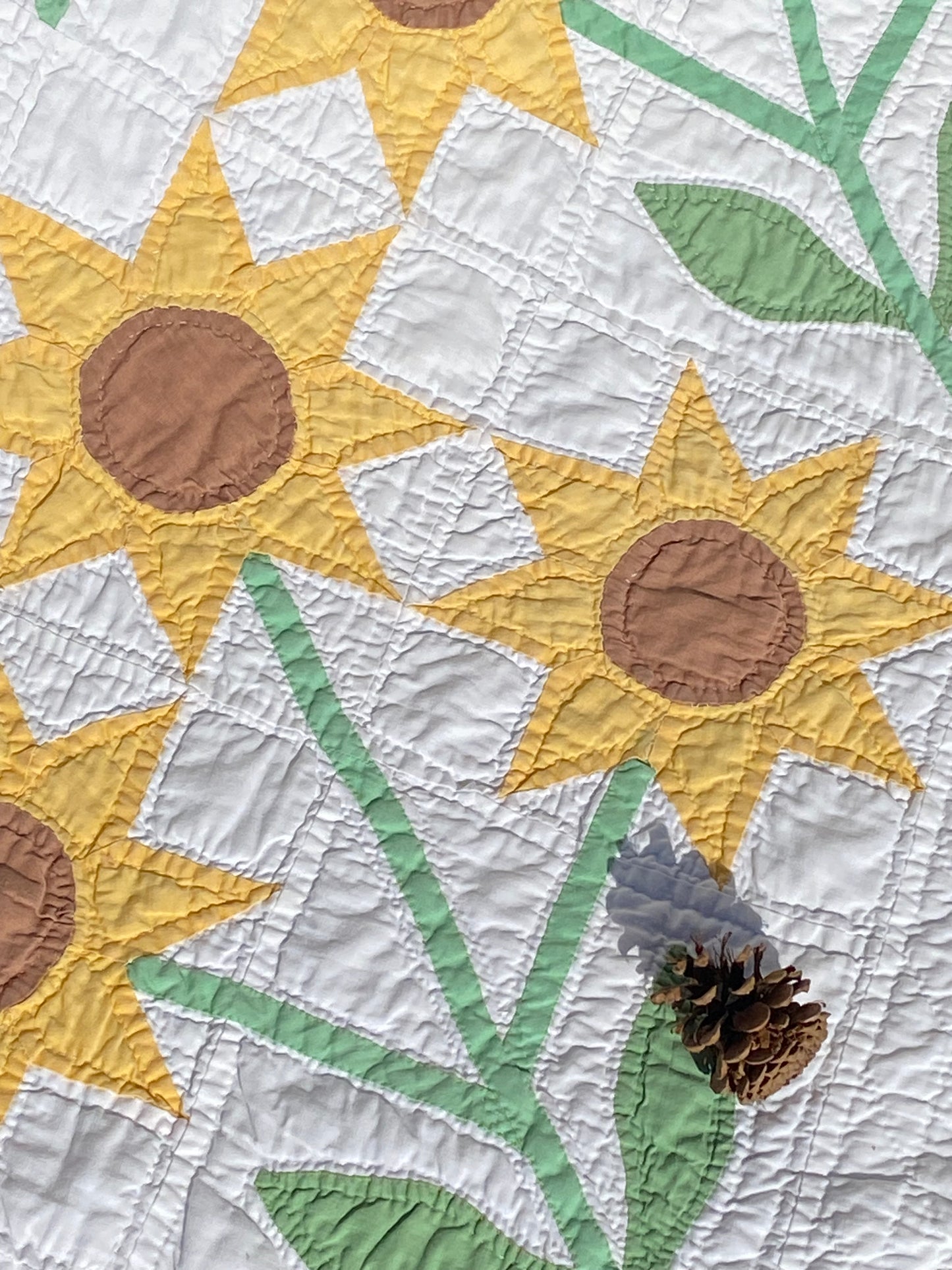 Triple Sunflowers Quilt