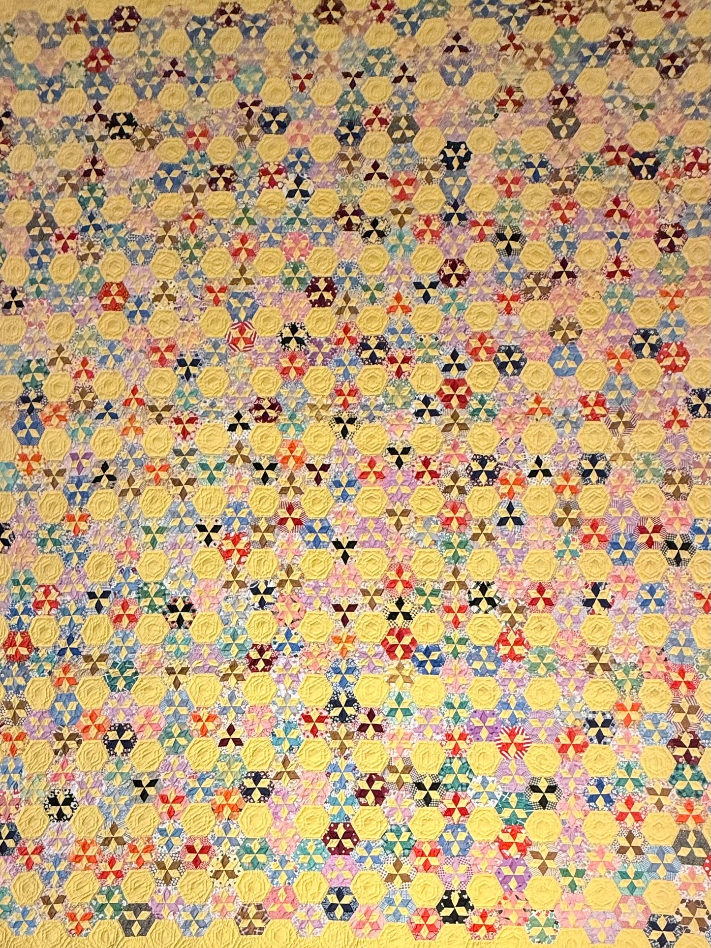 Unique Miniature Hexagonal Stars Pattern Quilt