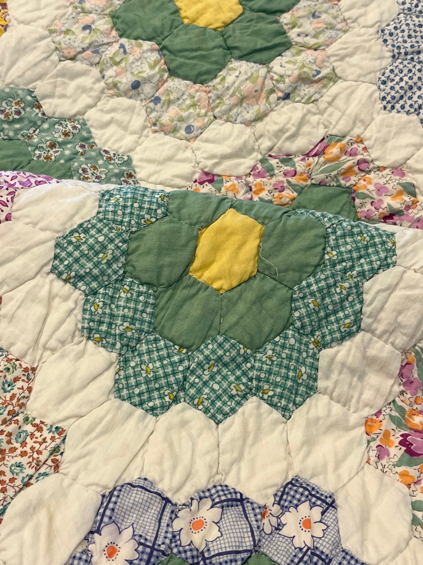 Flower Garden Quilt with Green Hexie Border