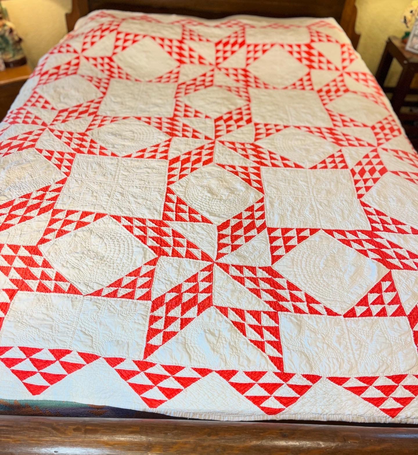 Star of Triangles Quilt with Border