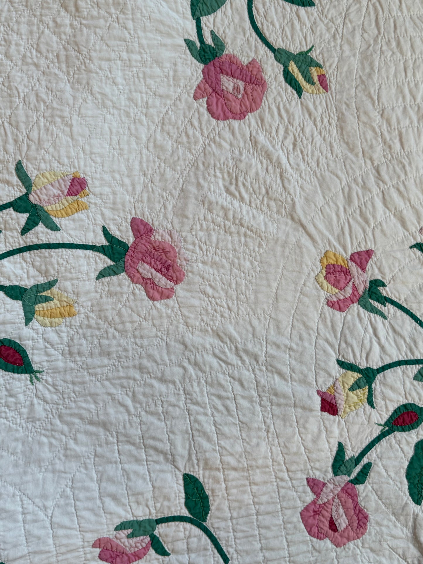 The Graceful Rose Applique Quilt