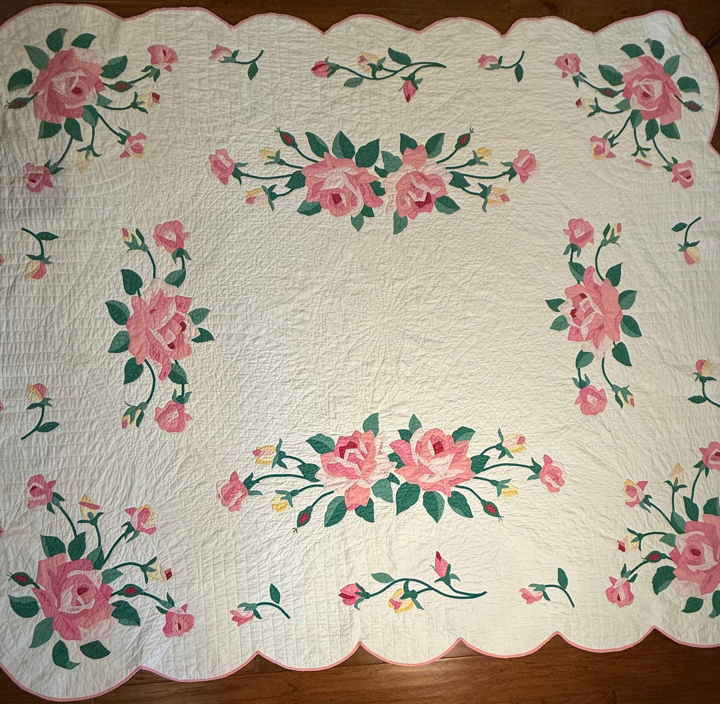 The Graceful Rose Applique Quilt
