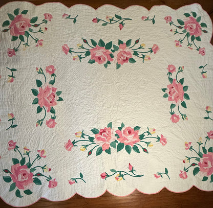 The Graceful Rose Applique Quilt