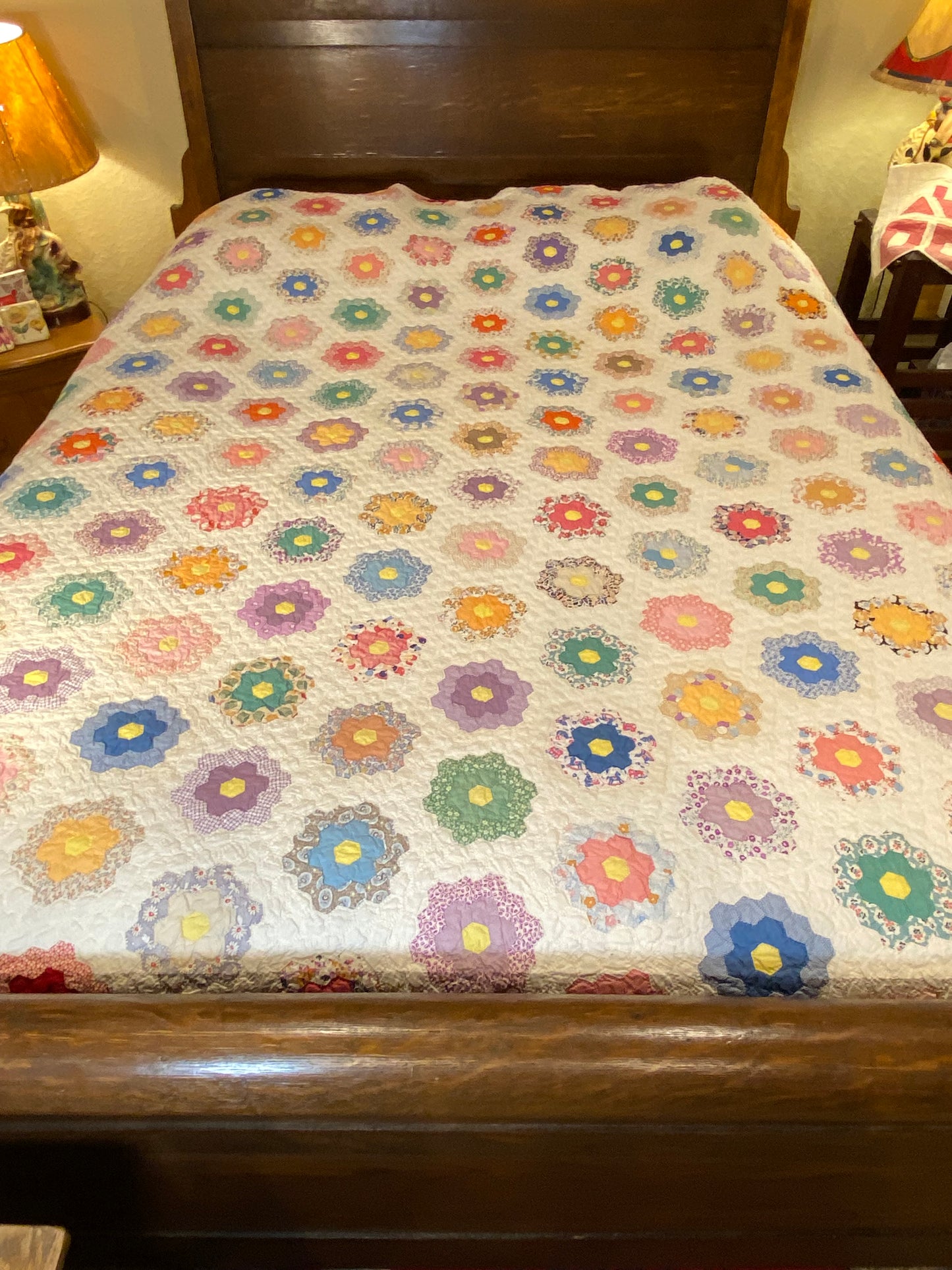 Small Scale Flower Garden Quilt