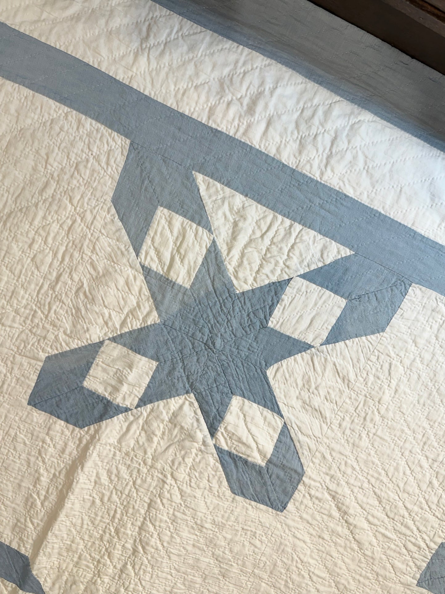 Blue and White Ohio Shooting Stars Quilt