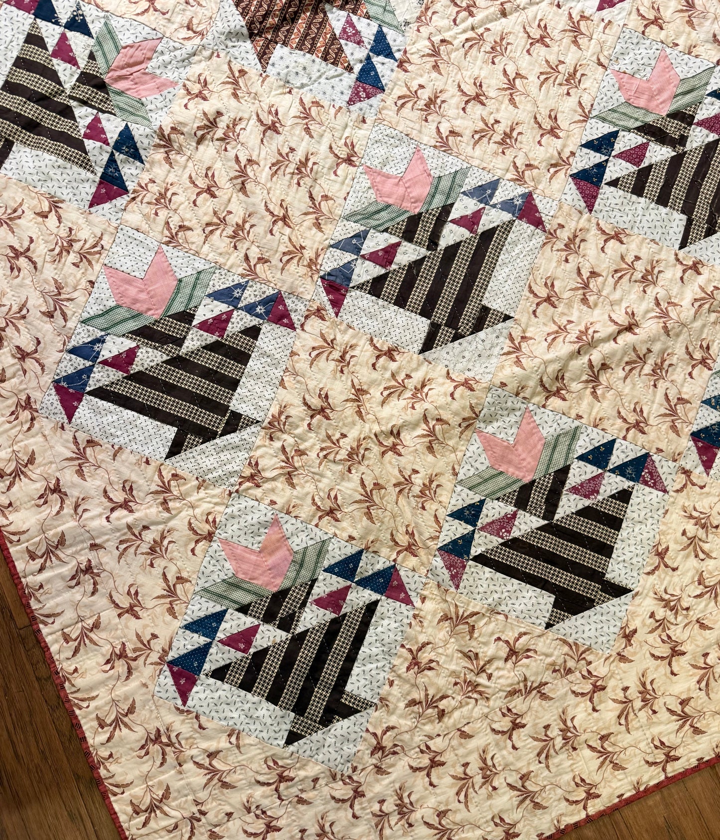 Unique Tulip Basket Quilt