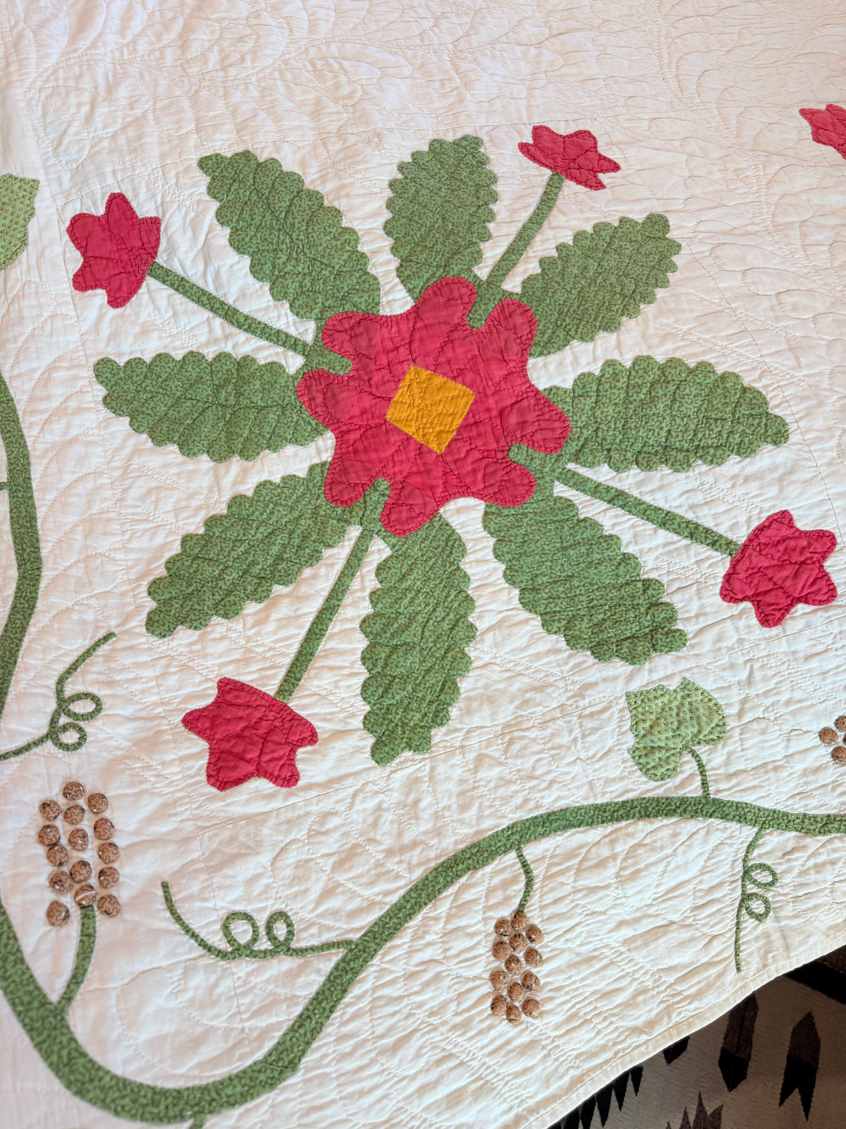Virginia Rose Appliqué Quilt